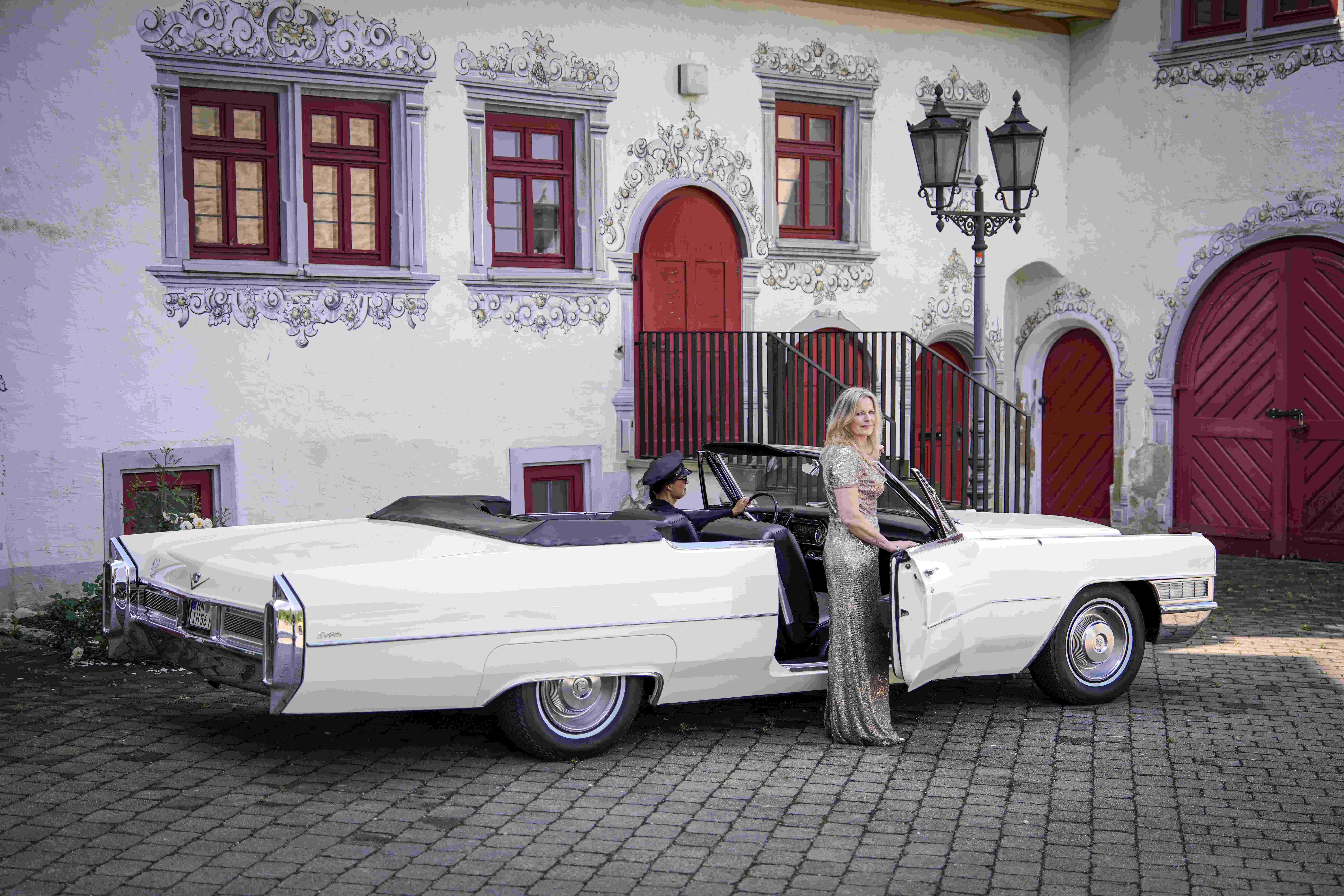Cadillac de Ville Cabrio beige mieten – 2