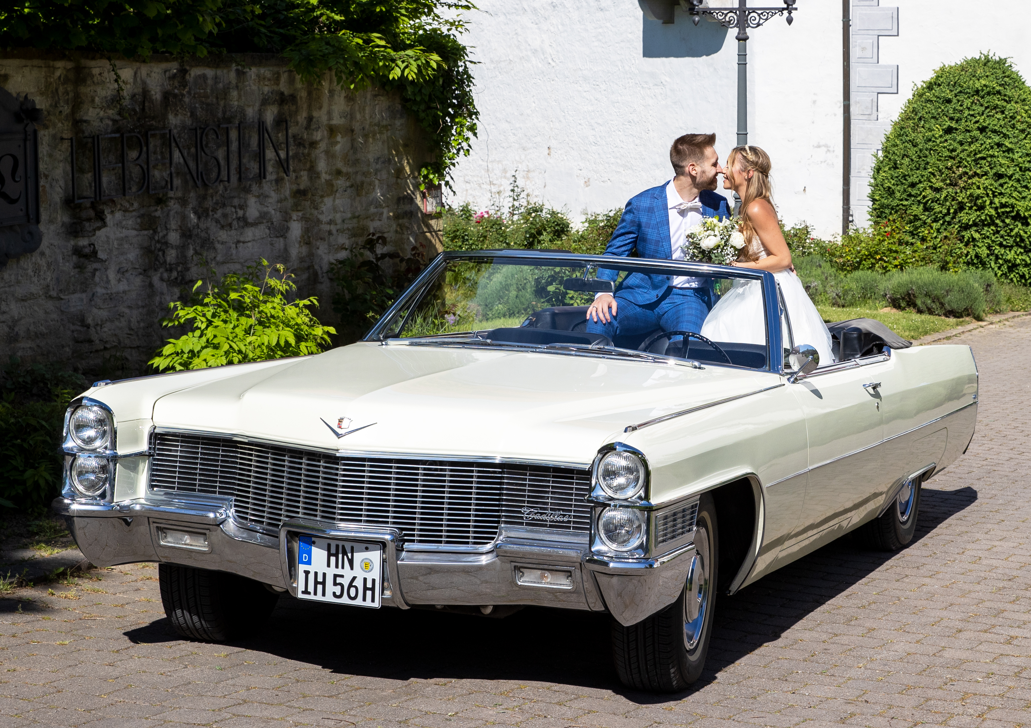 Cadillac de Ville Cabrio beige mieten – 3