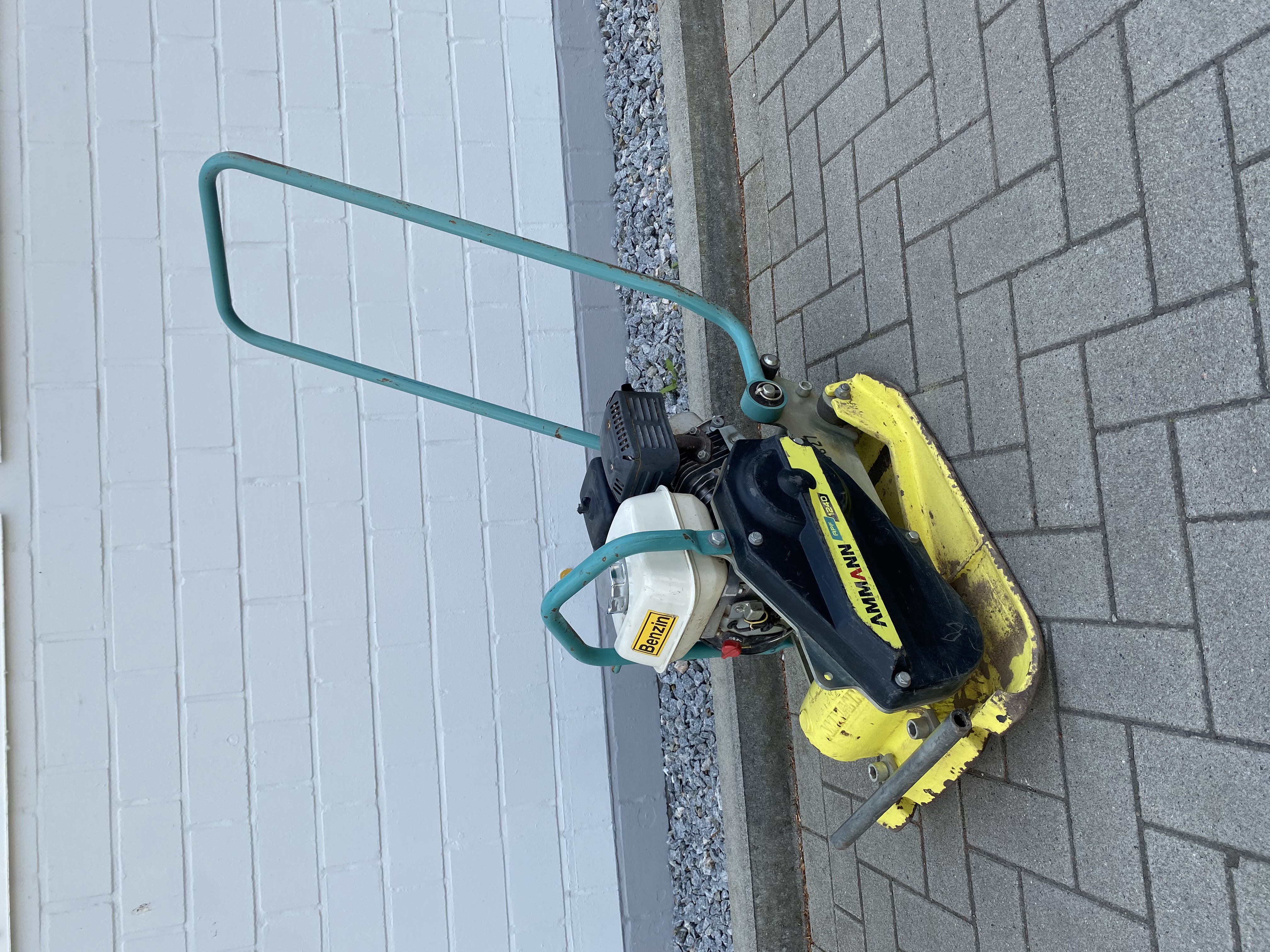 Radlader Mieten Palettengabel Leihen Verleih Vermietung mieten in Lübeck – 1,9t – Thumbnail 6