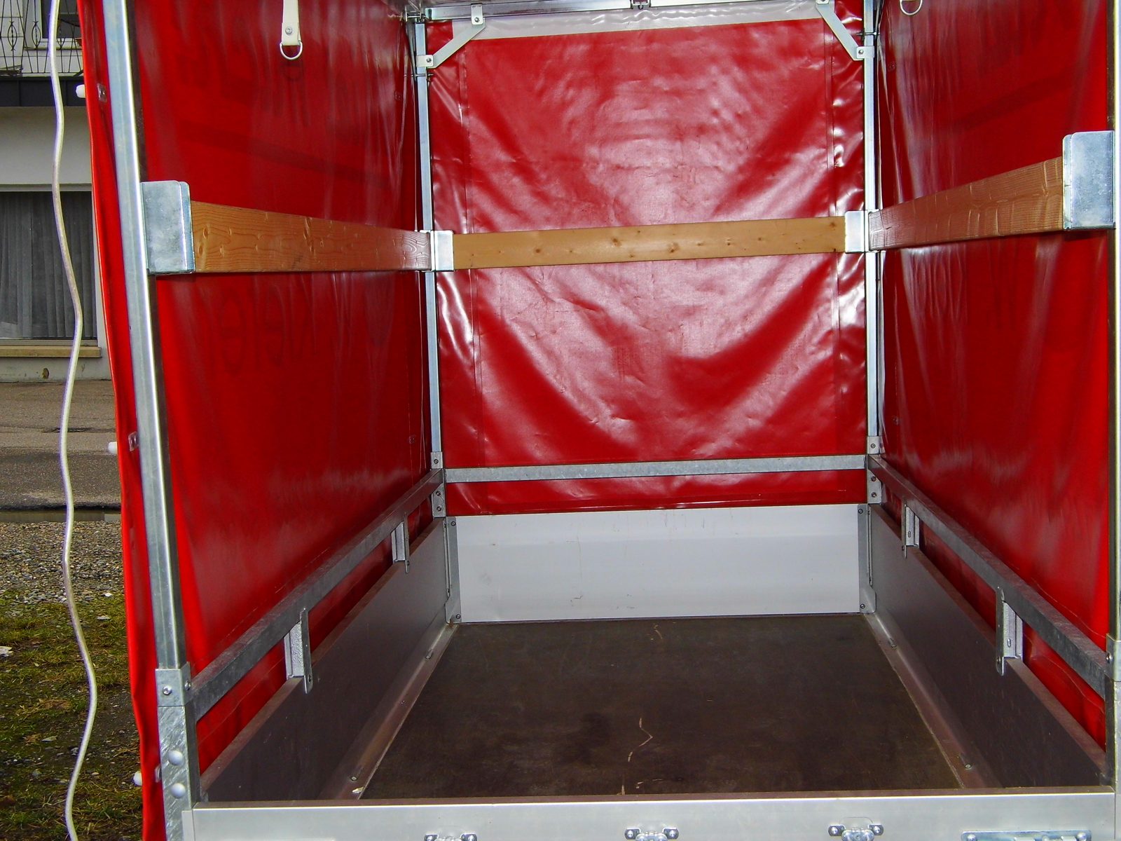 Kastenanhänger Tieflader mieten in Waibstadt – 560 kg – Thumbnail 6