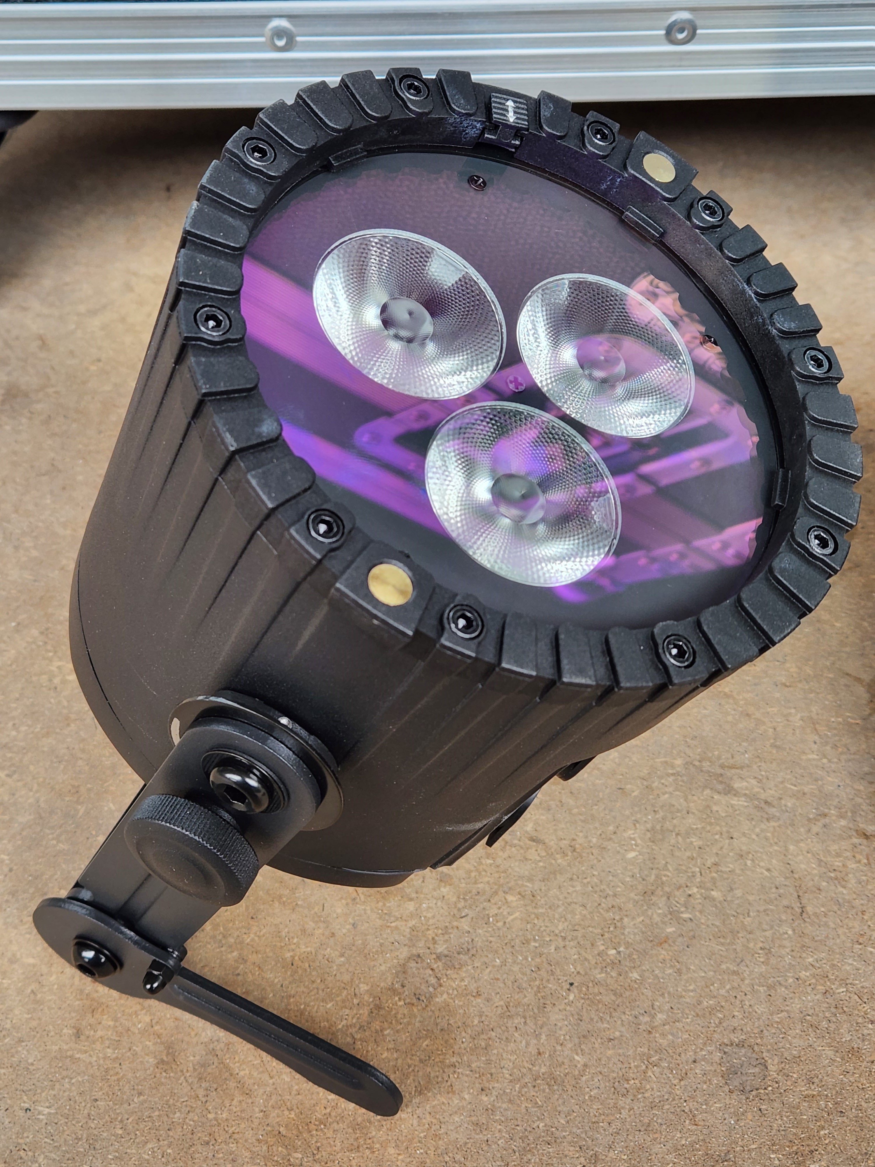 Astera AX5 Akku LED PAR mieten in München – 2