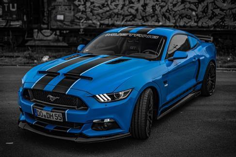 Ford Mustang mieten in Dortmund – 2017 – 2