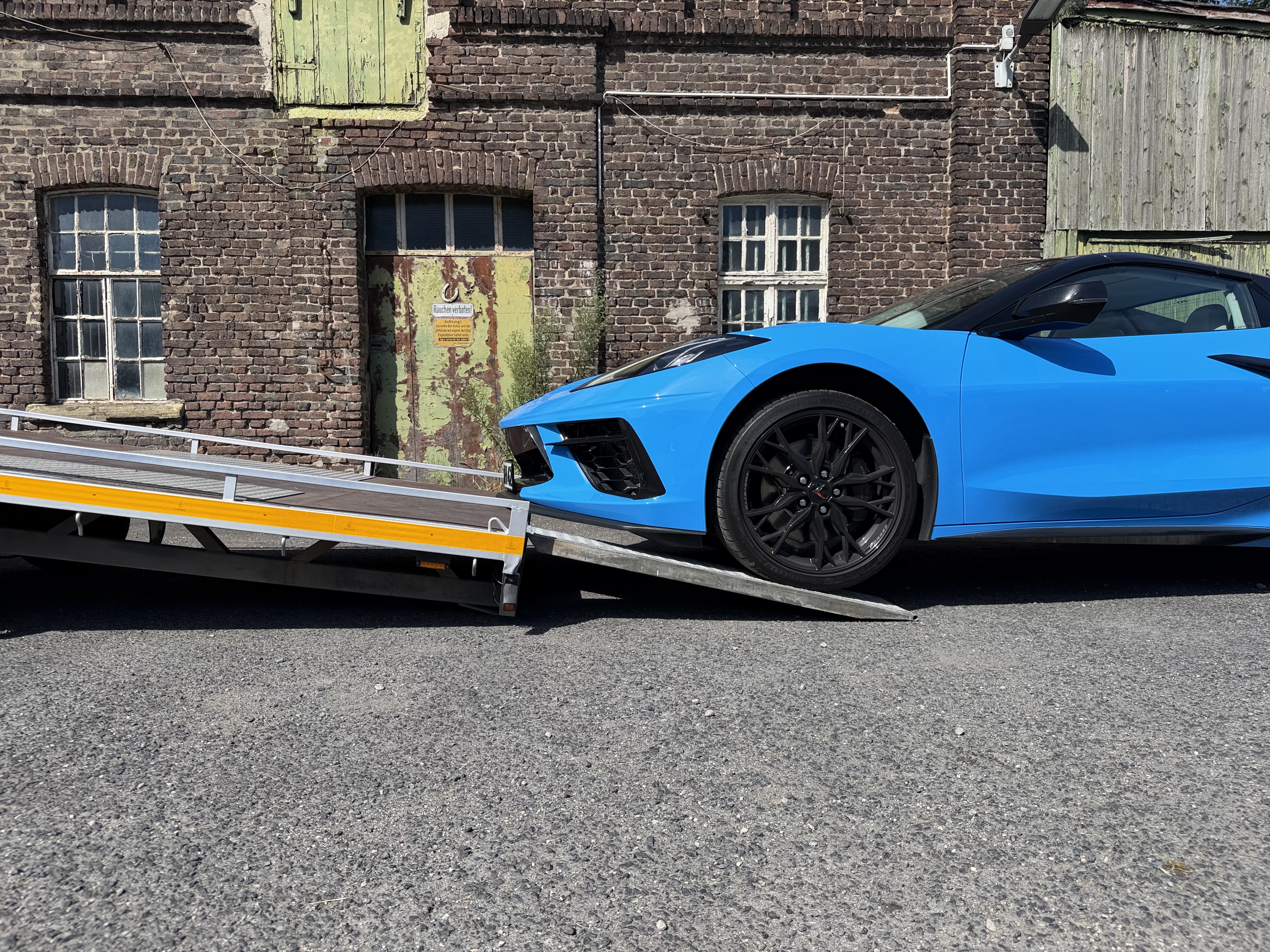 Autotransportanhänger mieten – 2.700 kg mieten in Dortmund