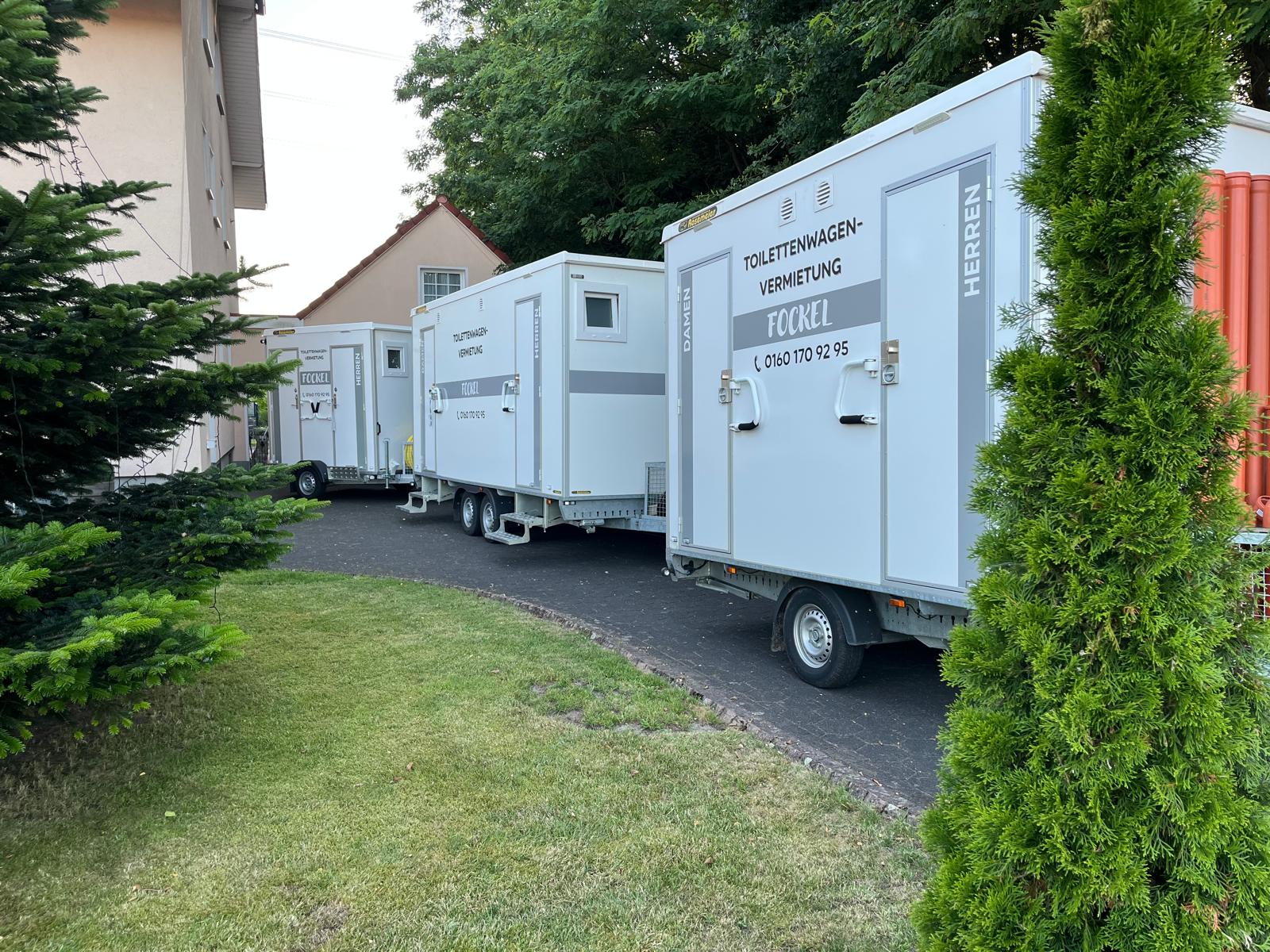 Toilettenwagen klein bis groß mieten in Schloss Holte-Stukenbrock