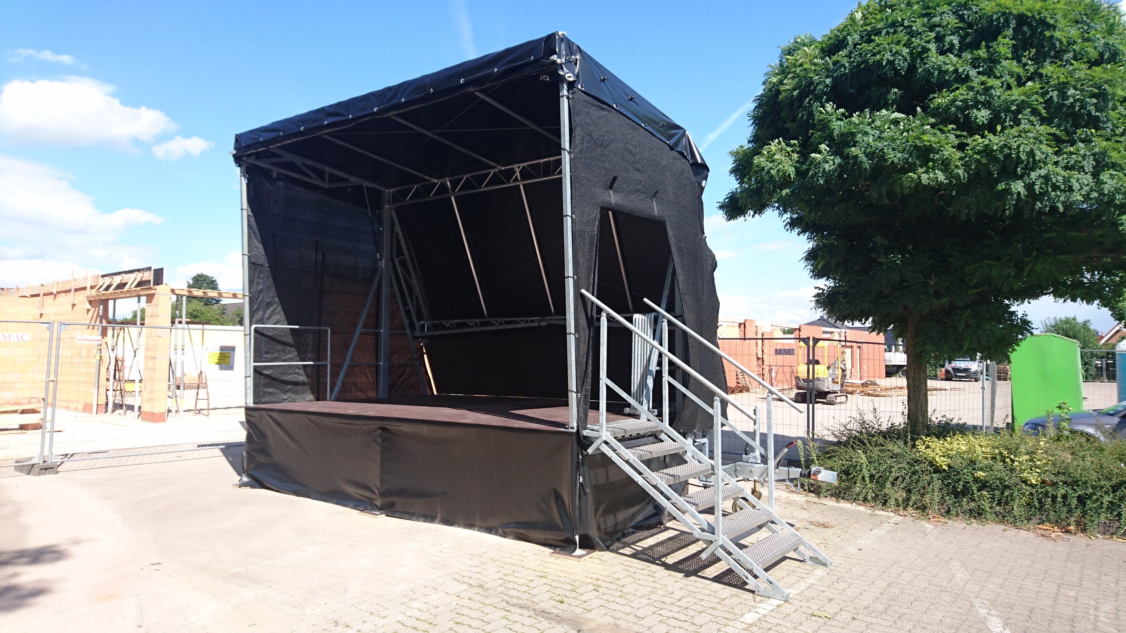 Mobile Bühne mieten in Butjadingen – 500x300 – 5