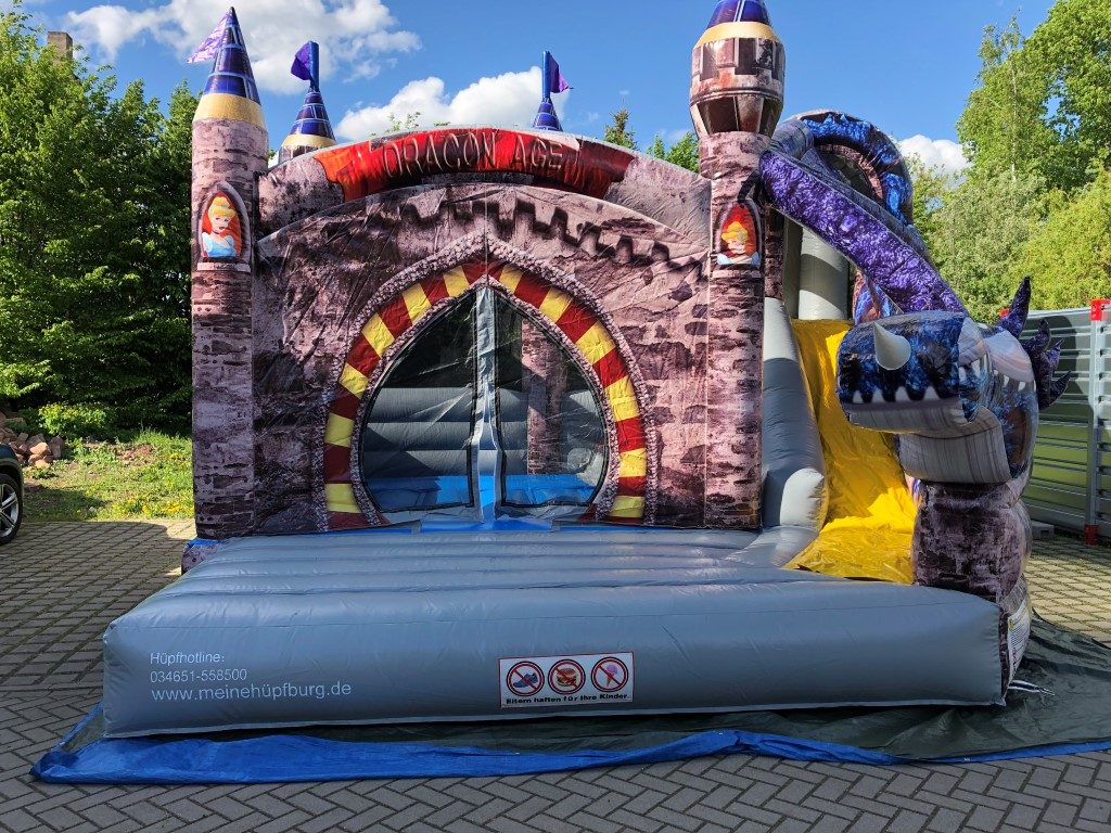 Hüpfburg " DRACHE" - Hüpfen - Toben mieten in Berga – 5,50m x 5,20m x 4,20m
