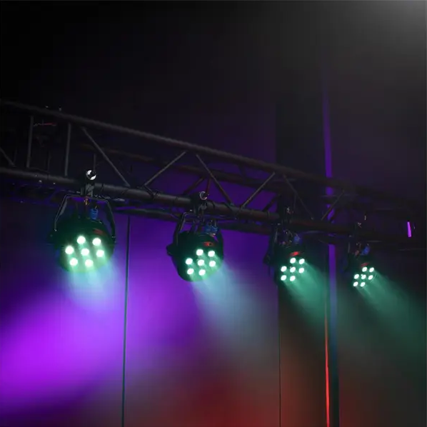 LED Beleuchtung mieten in Bräunlingen – Standard-Bühnenscheinwerfer – 2