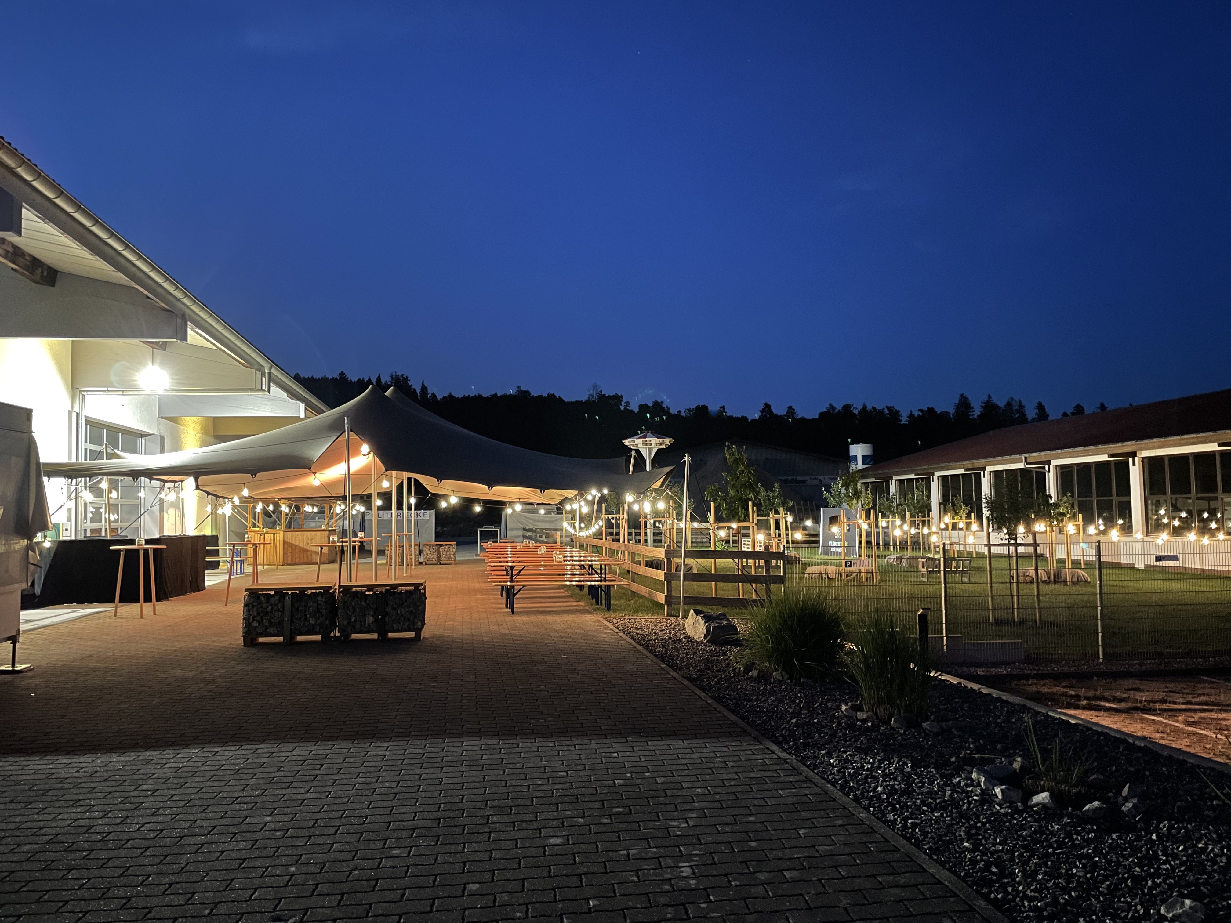 Stretchzelt / Flexzelt / Beduinenzelt / Festzelt mieten in Bräunlingen – Verschieden – 3