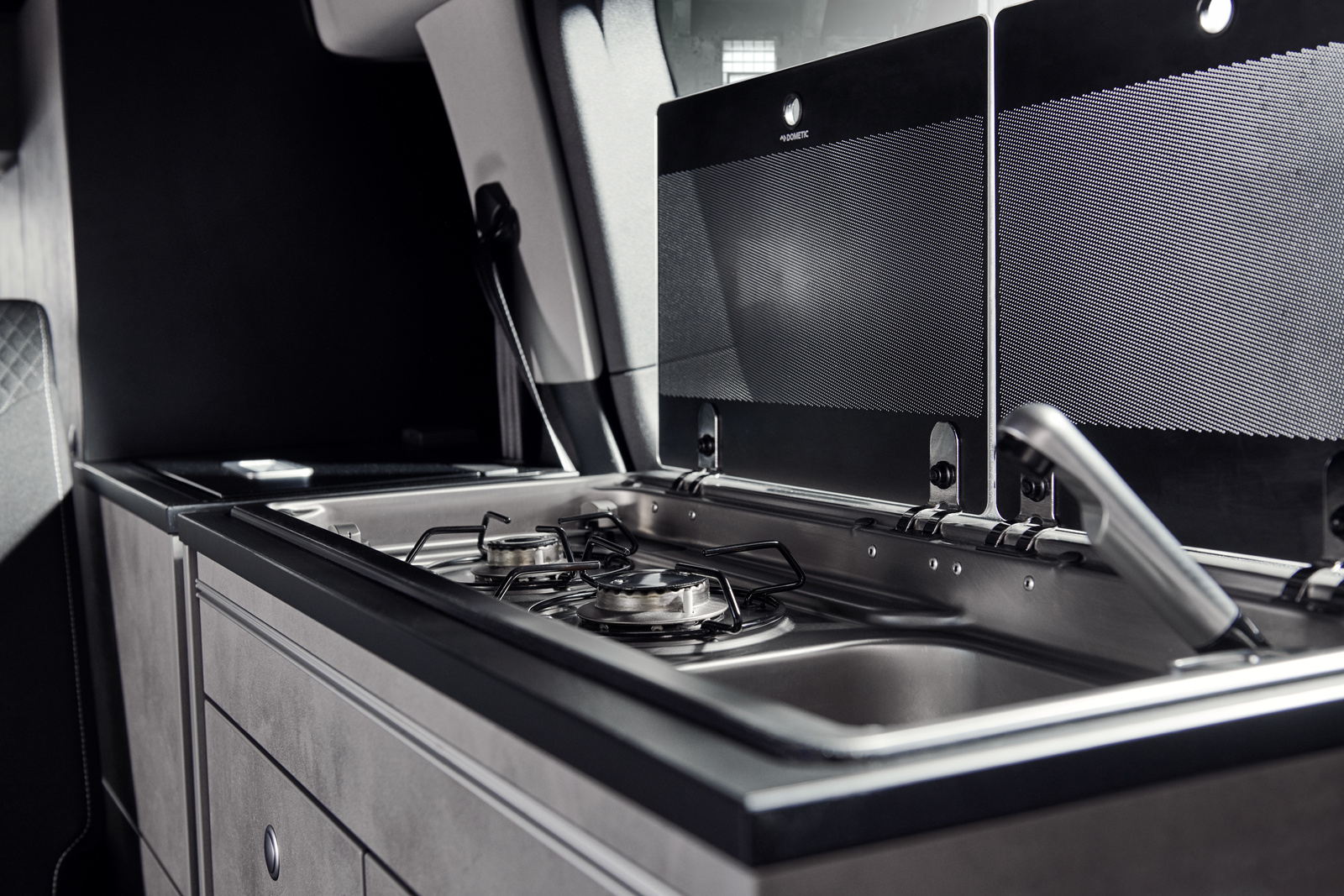 Camper Van Crosscamp Full 2.0 (4 Schlafplätze) mieten in Rosenheim – 2023 – 4