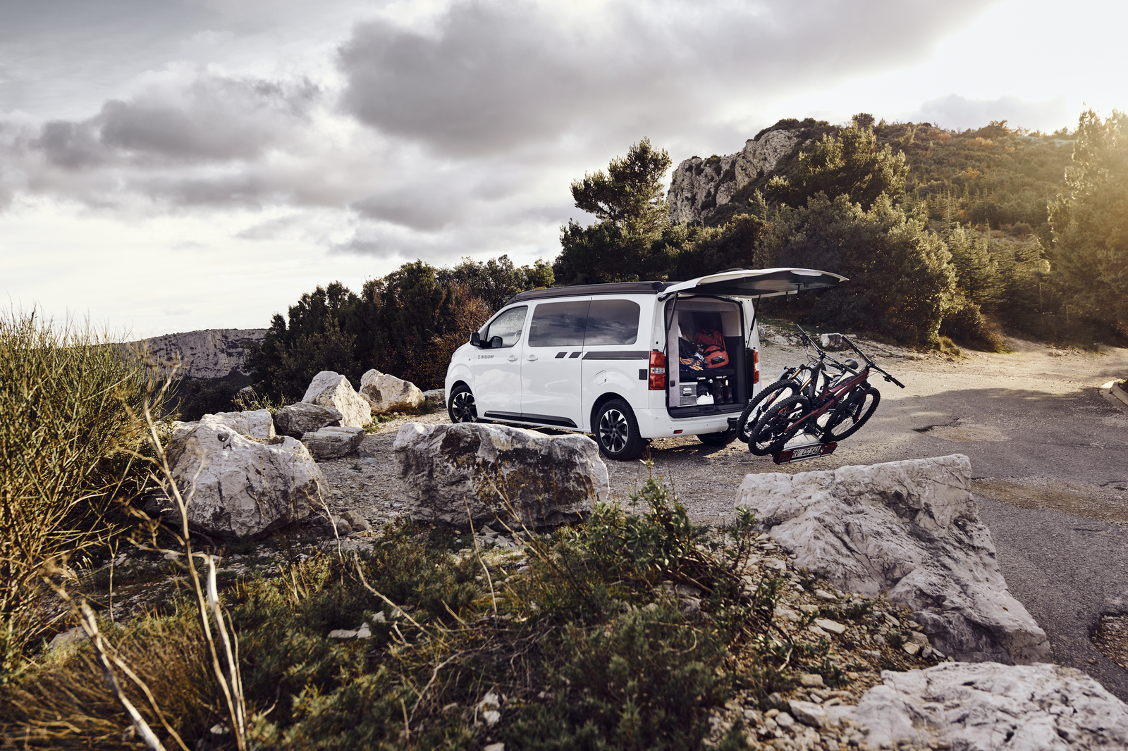 Camper Van Crosscamp Full 2.0 (4 Schlafplätze) mieten in Rosenheim – 2023 – Thumbnail 10