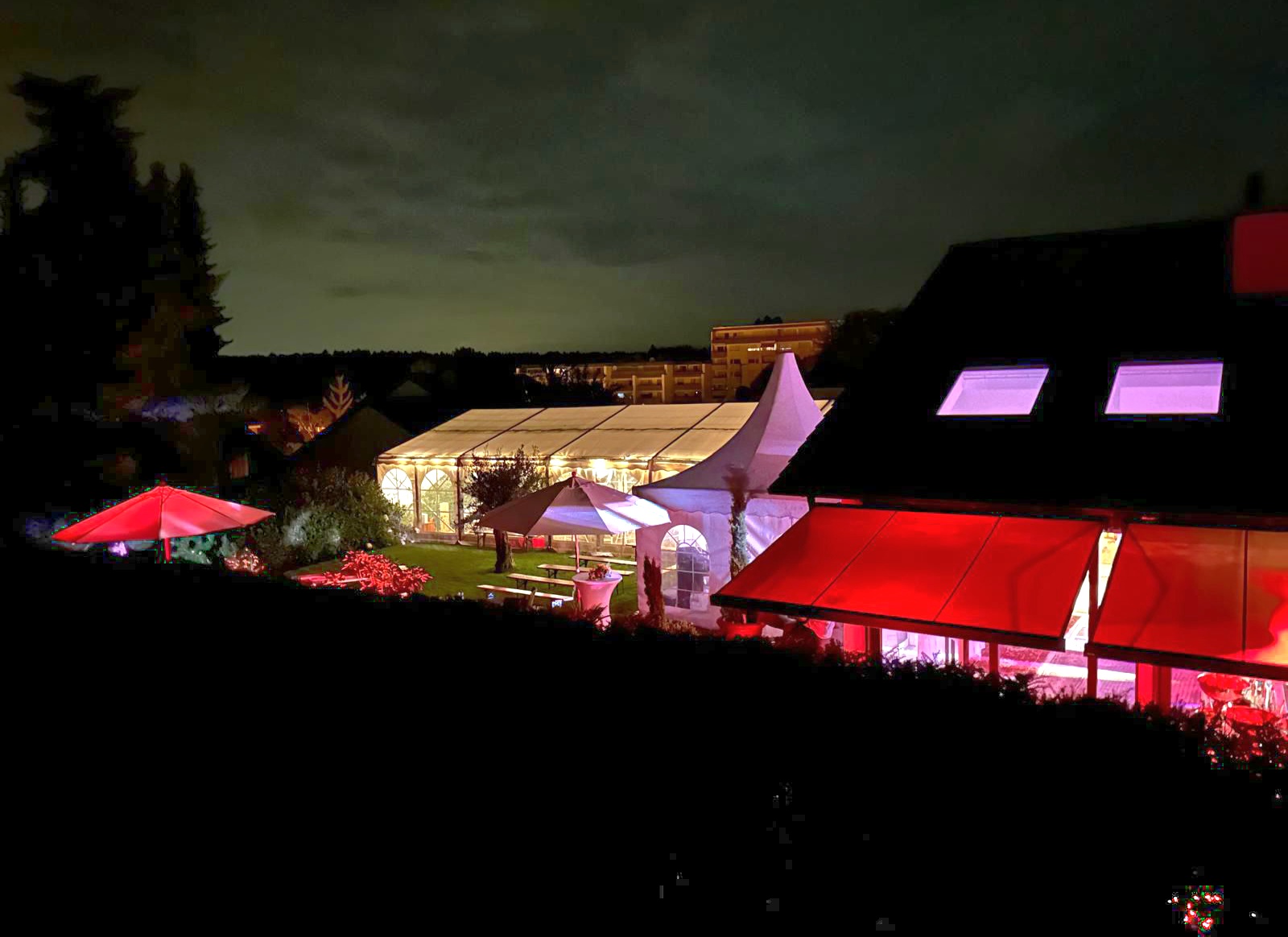 Veranstaltungszelt & Partyzelt in verschiedenen Größen mieten in Rheinstetten – 4