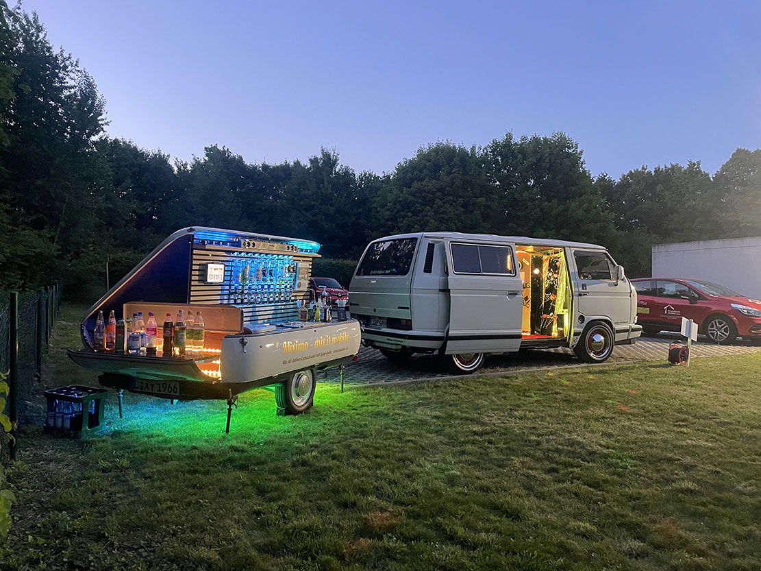 Der glitzernde Fotoboxbus mit Photobooth / Fotobox mieten in Leipzig – Fotobus – 2