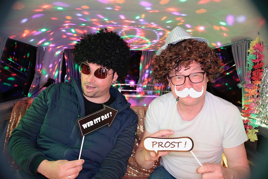 Der glitzernde Fotoboxbus mit Photobooth / Fotobox mieten in Leipzig – Fotobus – 4