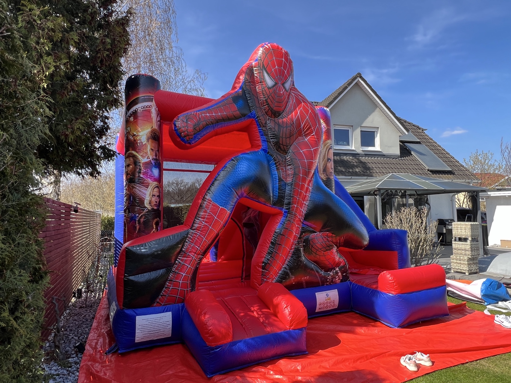 Hüpfburg Spiderman mieten in Michendorf