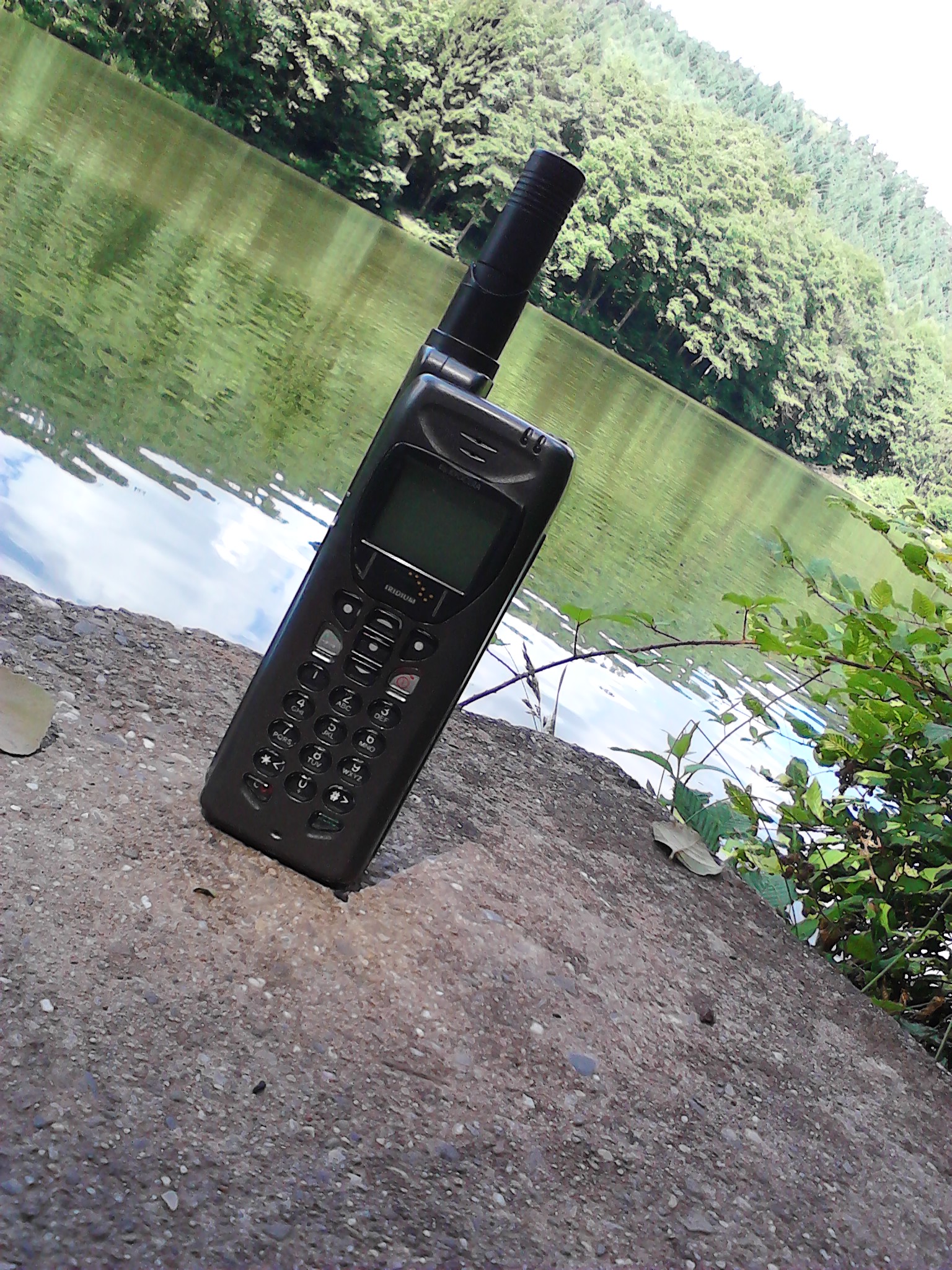 Thuraya / Iridium / INMARSAT mieten in Trier – mit Sim Karte