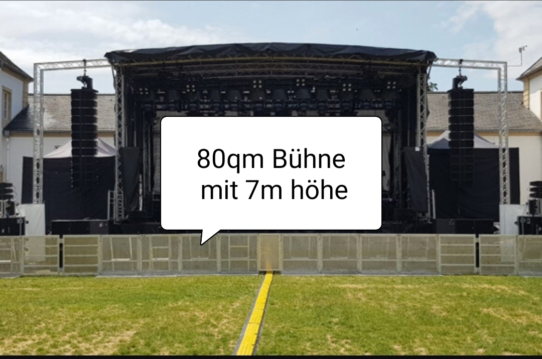 Eventbühne 10m x 8m und 7m hoch mieten in Lebach – 80qm – 2