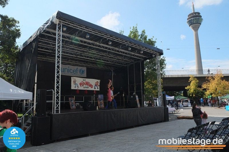 Mobile Bühne 61 m² mieten in Wachtendonk – 1000x610x630