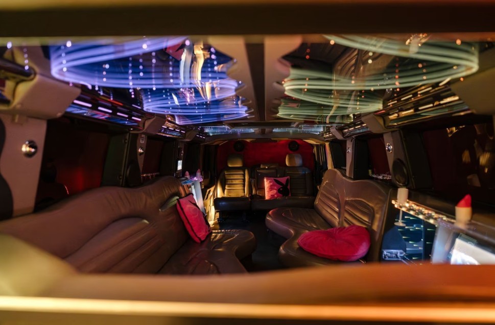 Pinke Limousine mieten in Marl – Alle Anfahrtskosten inklusive – 2
