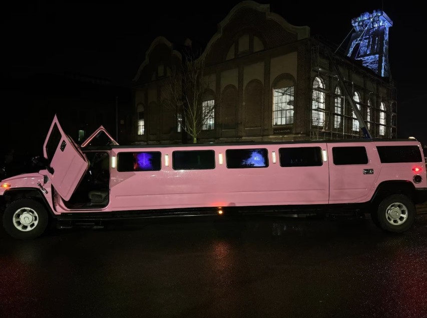Pinke Limousine mieten in Marl – Alle Anfahrtskosten inklusive – 5