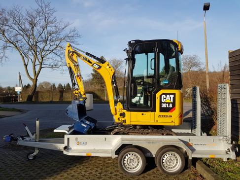 CAT 301.6 Minibagger 1,9t mieten in Siethen – 3,86mx0,99mx2,31m – 4