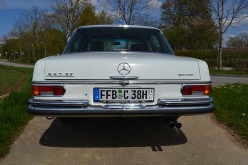 Mercedes Benz 280SE mit Klima mieten mieten in Gilching – 1970 – Thumbnail 7