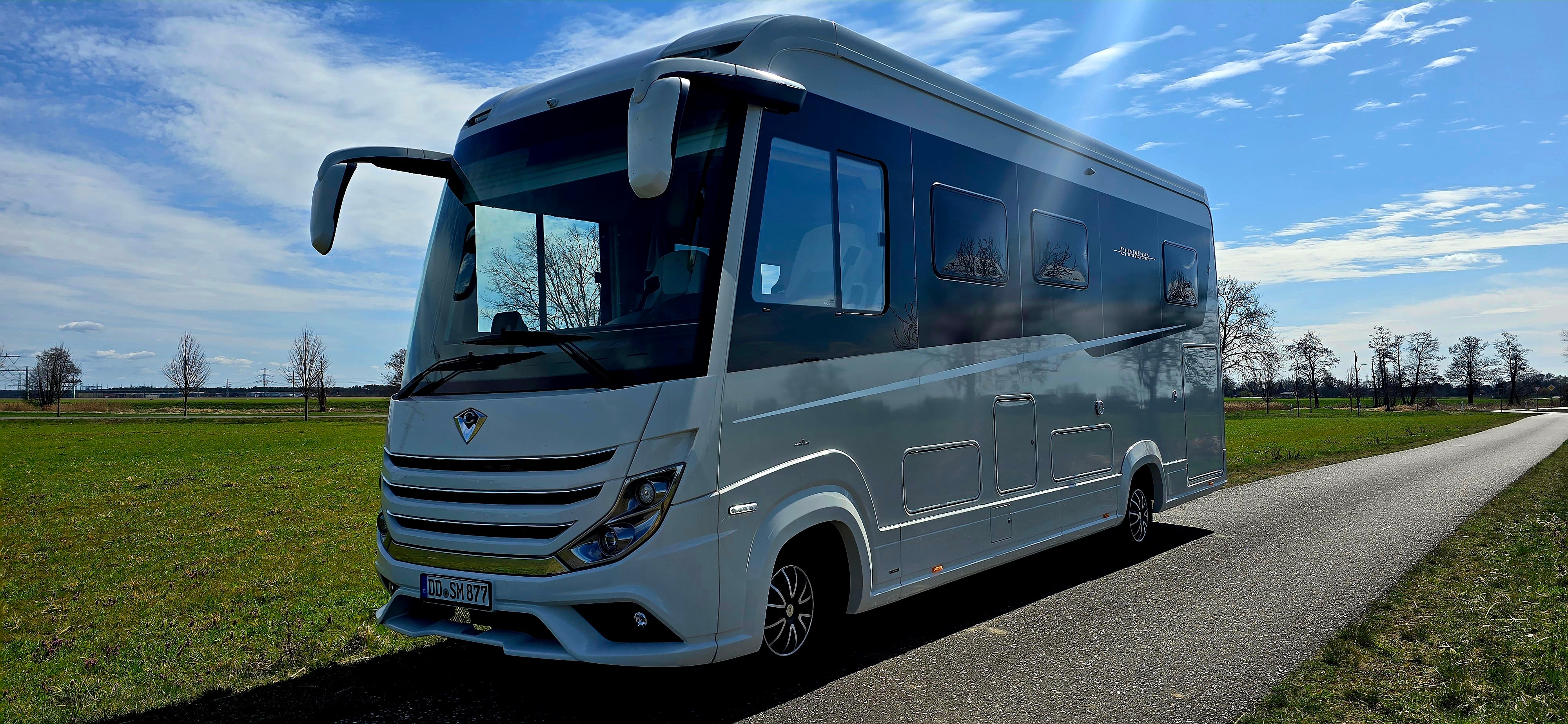 Wohnmobil Concorde Luxus-Reisemobil mieten in Berlin – 2024 – Thumbnail 6