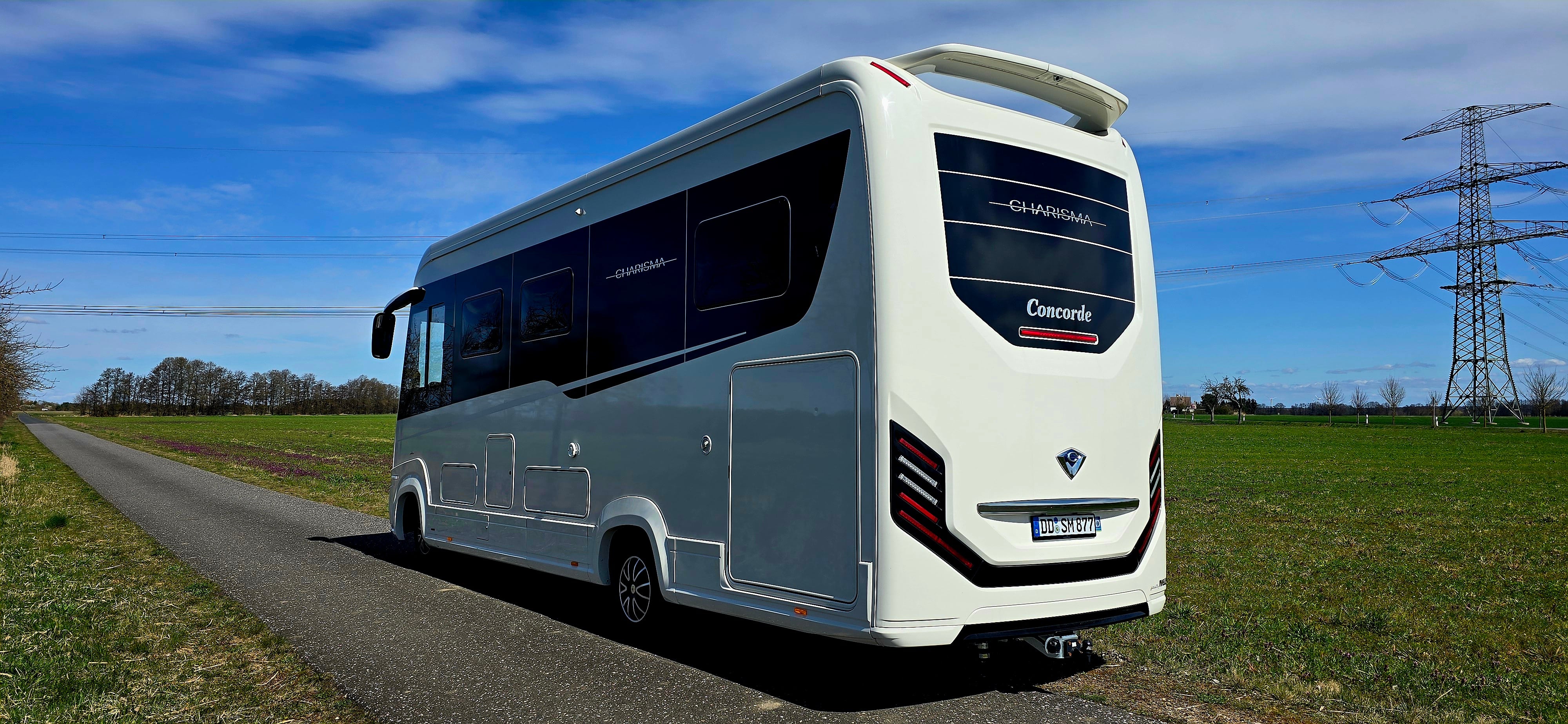 Wohnmobil Concorde Luxus-Reisemobil mieten in Berlin – 2024 – 2