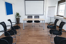 Seminarraum / Schulungsraum / Konferenzraum mieten in Düsseldorf – Bis 25 Personen – 3