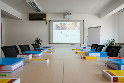Seminarraum / Schulungsraum / Konferenzraum mieten in Düsseldorf – Bis 25 Personen