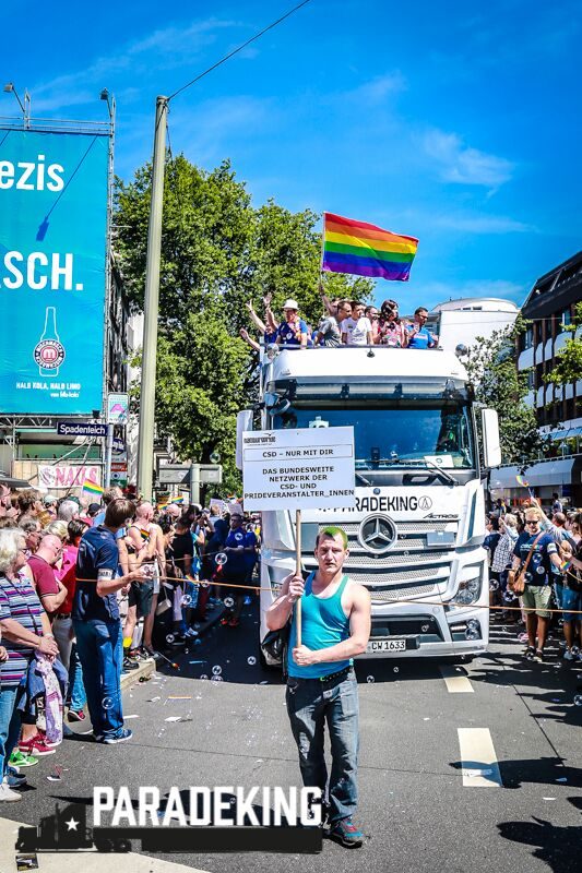 Paradetruck Doppelstock mobile VIP Lounge mit Bar mieten in Karlsruhe – Thumbnail 6