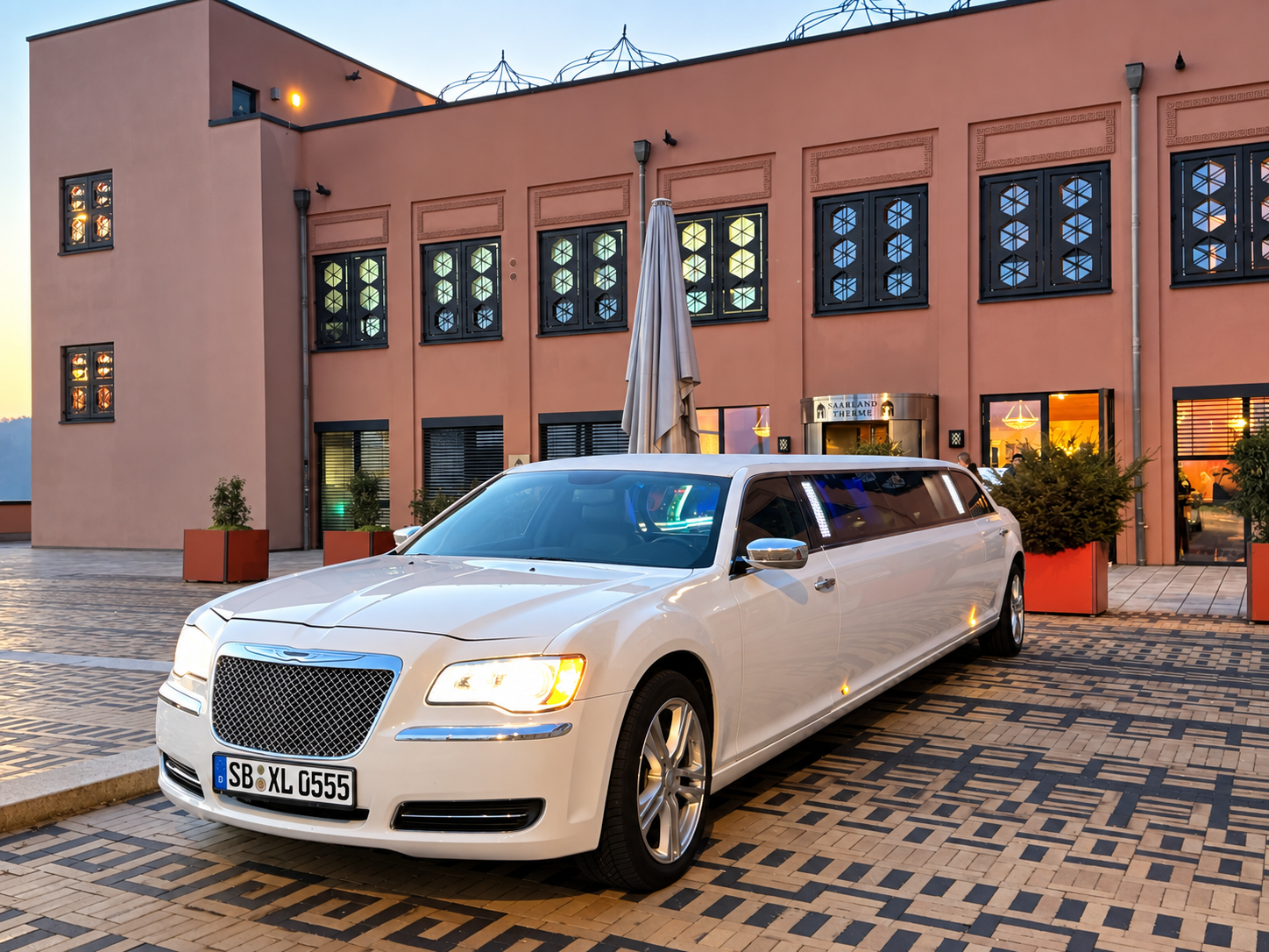 Stretchlimousine Cocktailmixer – Tour bis zu mieten in Saarbrücken – Thumbnail 9