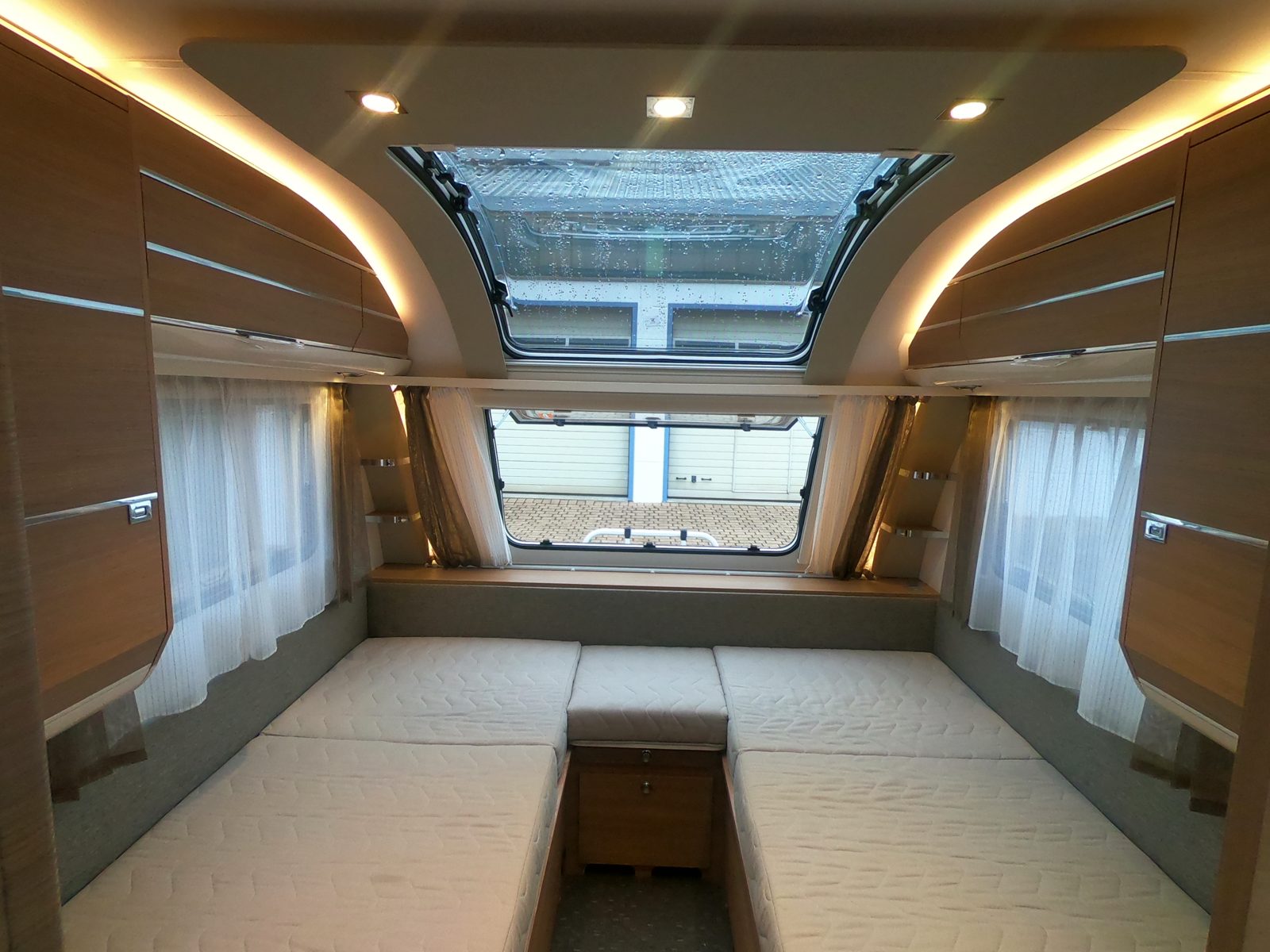 Adria Adora 482 UL mieten in Heddesheim – 2018 – 3