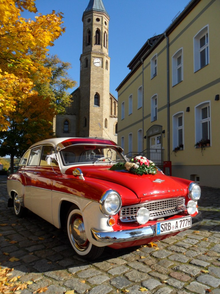 Hochzeitsfahrzeuge mieten in Neuenhagen bei Berlin – mit Chauffeur