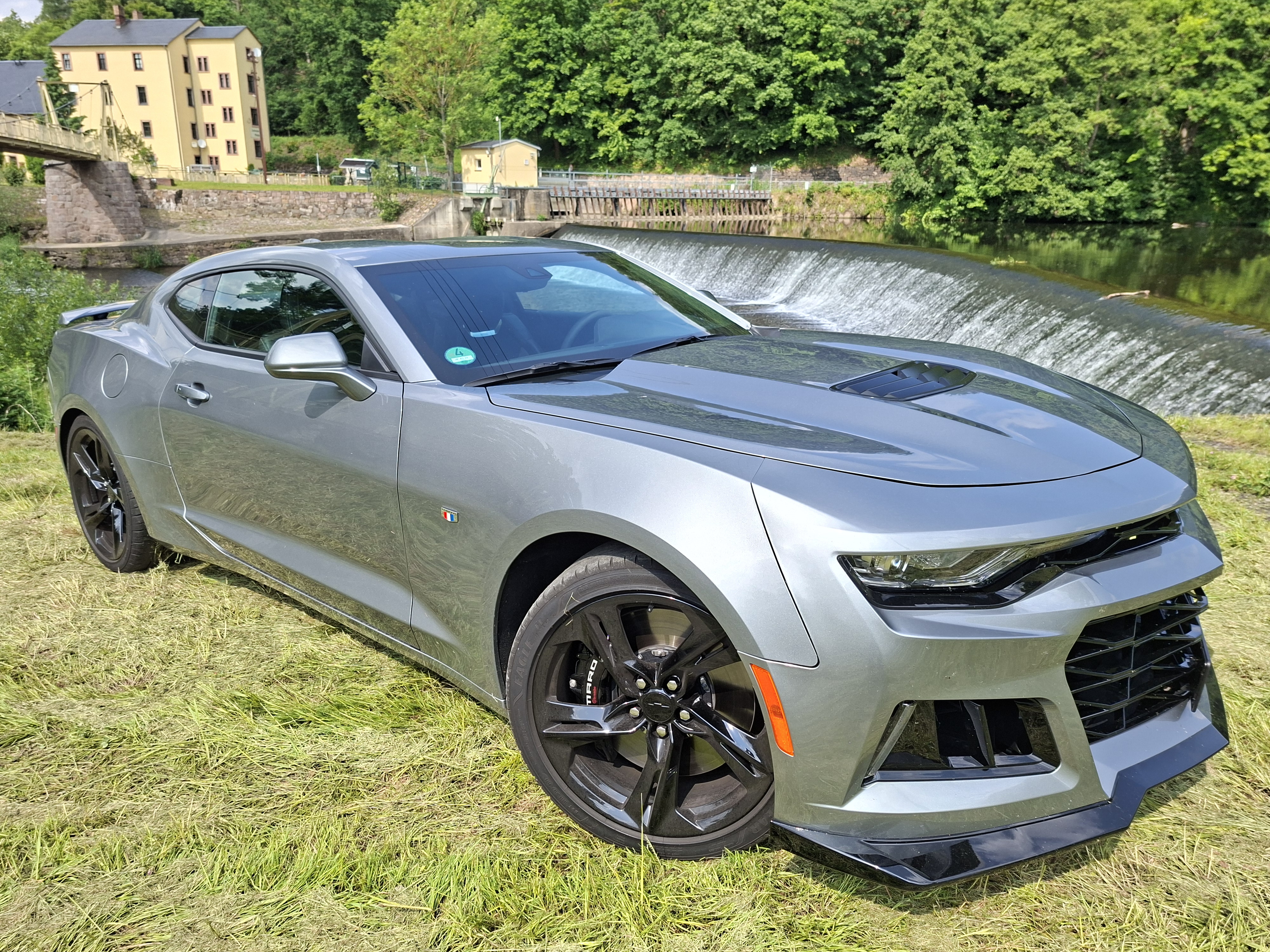 Camaro 6.2 V8 als Hochzeitsfahrzeug 453 mieten in Altmittweida – Selbstfahrer – 3