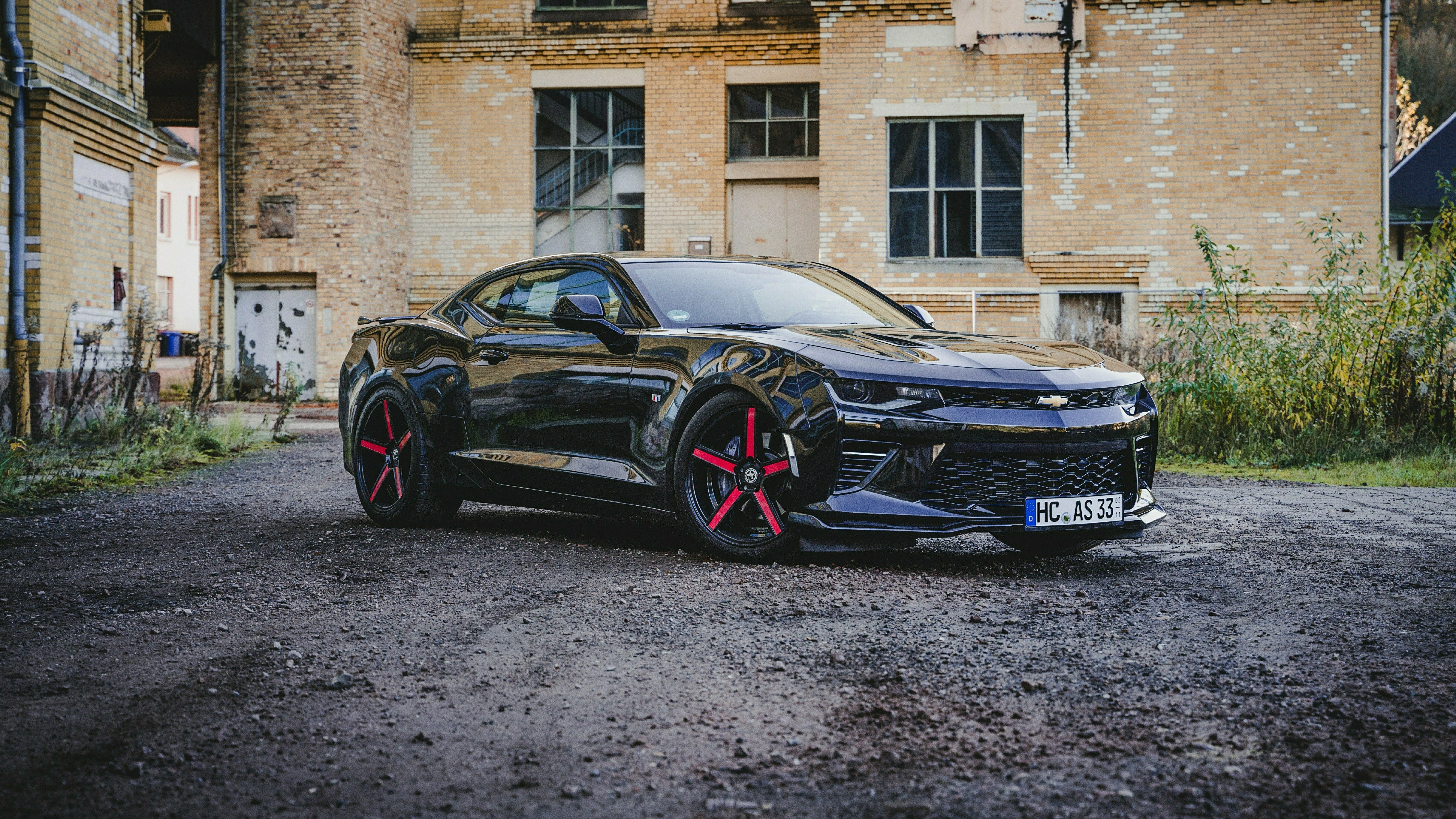 Camaro 6.2 V8 als Hochzeitsfahrzeug 453 mieten in Altmittweida – Selbstfahrer – Thumbnail 6