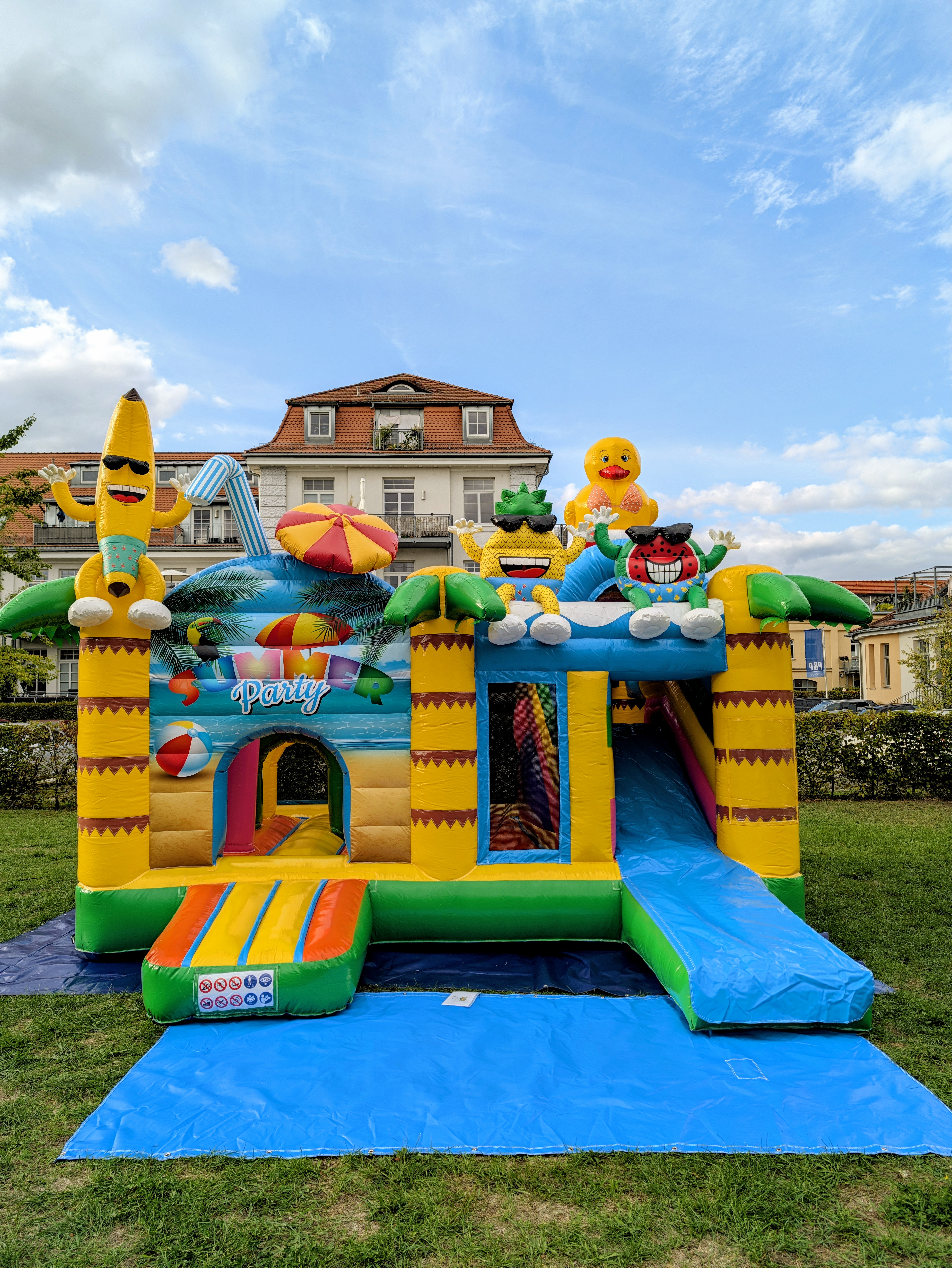 Multiplay Sommerfest Hüpfburg mieten – XXL mieten in Fürth – Indoor und Outdoor – 2