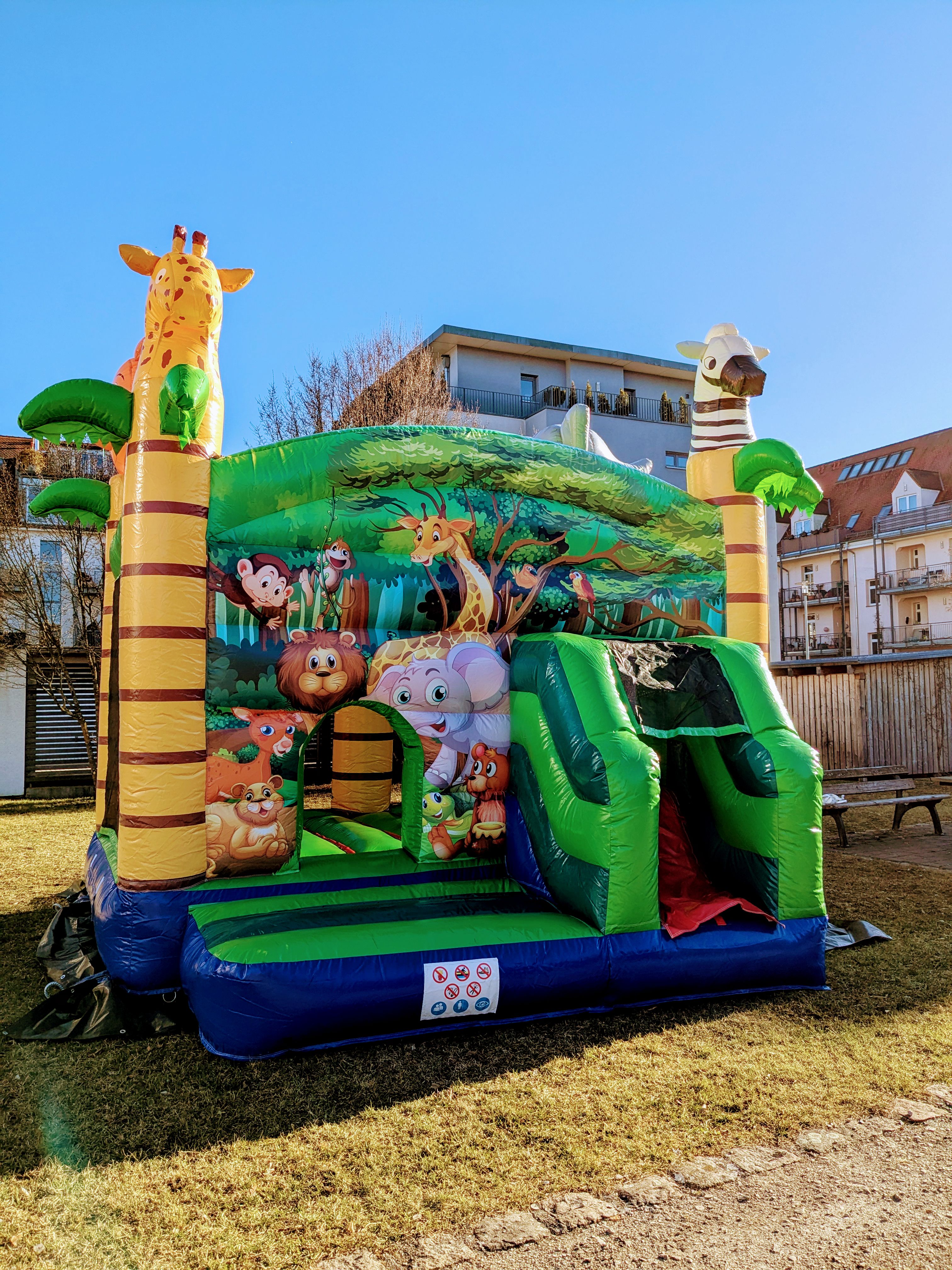Jungle Hüpfburg mieten – Multiplay Eventmodul mieten in Fürth – Indoor und Outdoor – 2