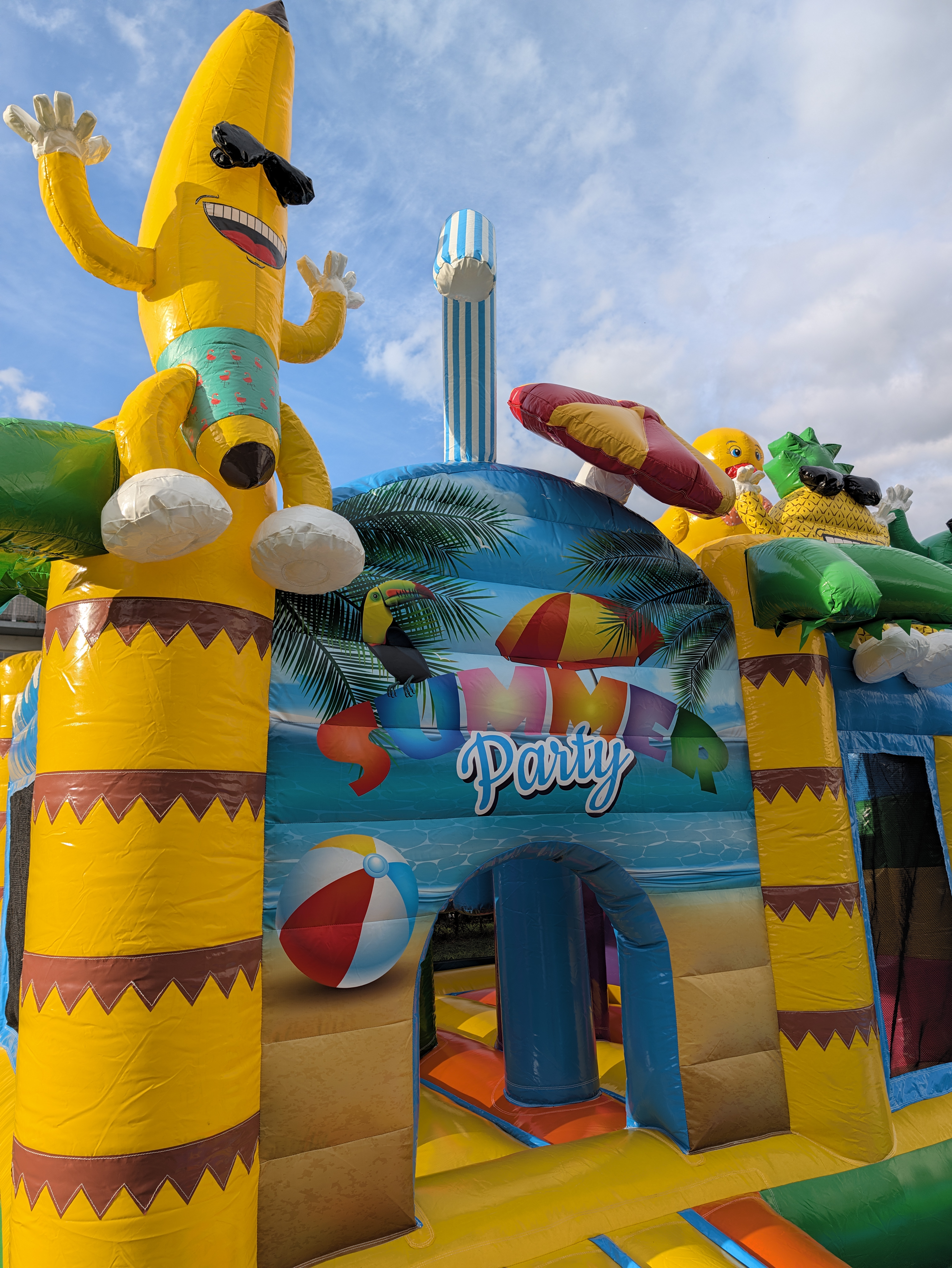 Multiplay Sommerfest Hüpfburg mieten – XXL mieten in Fürth – Indoor und Outdoor – 4