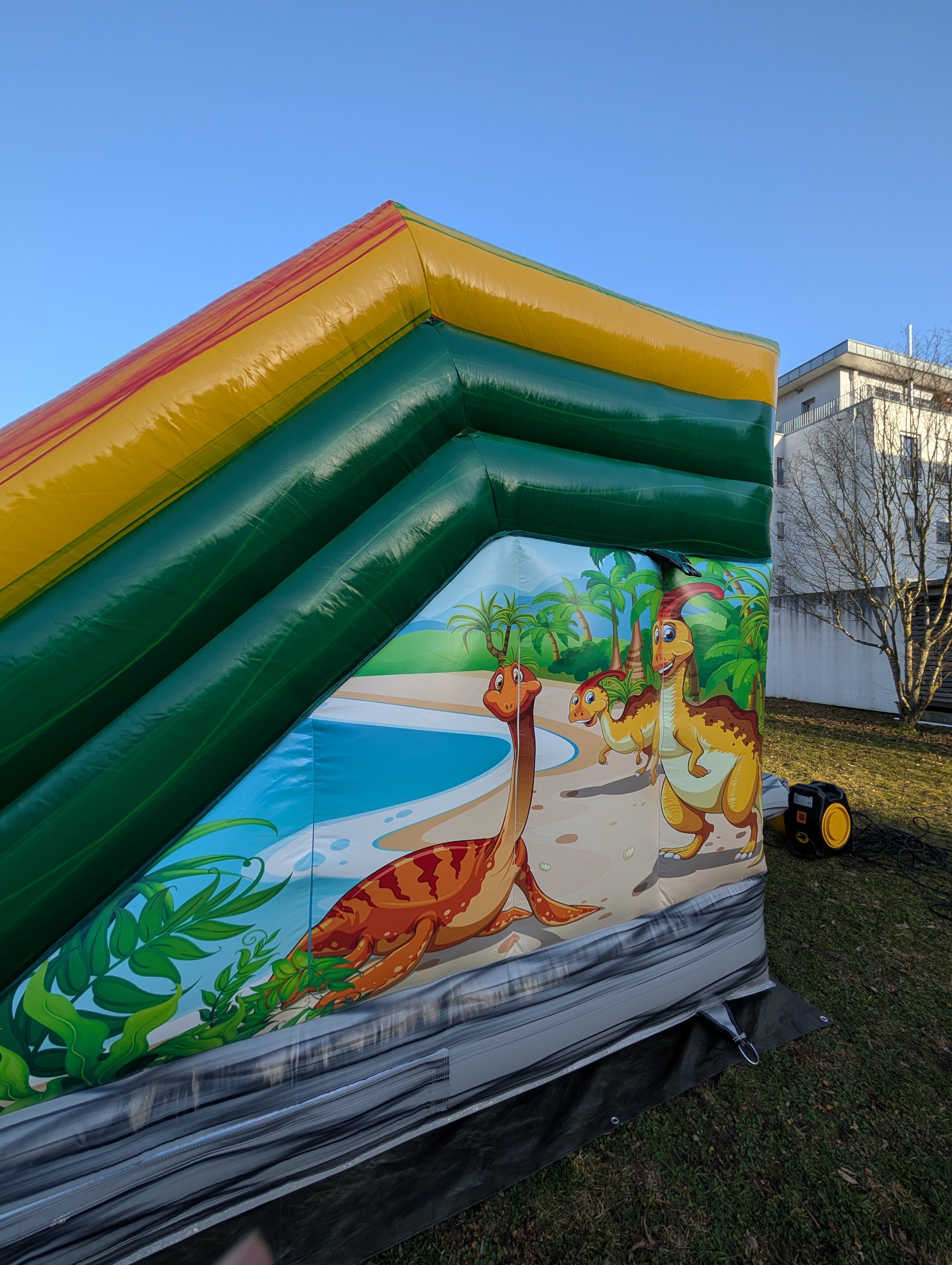 T-Rex Dino Hüpfburg mieten – Multiplay mieten in Fürth – Indoor und Outdoor – 3