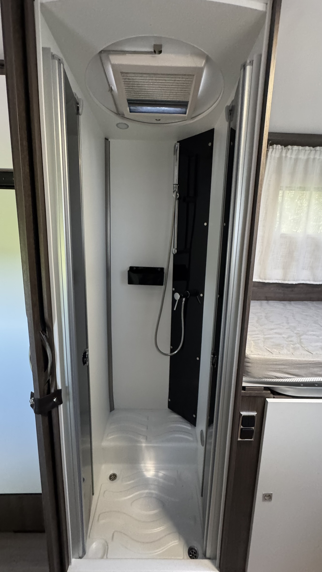 Wohnmobil mieten in Bentwisch – 2024 – 5