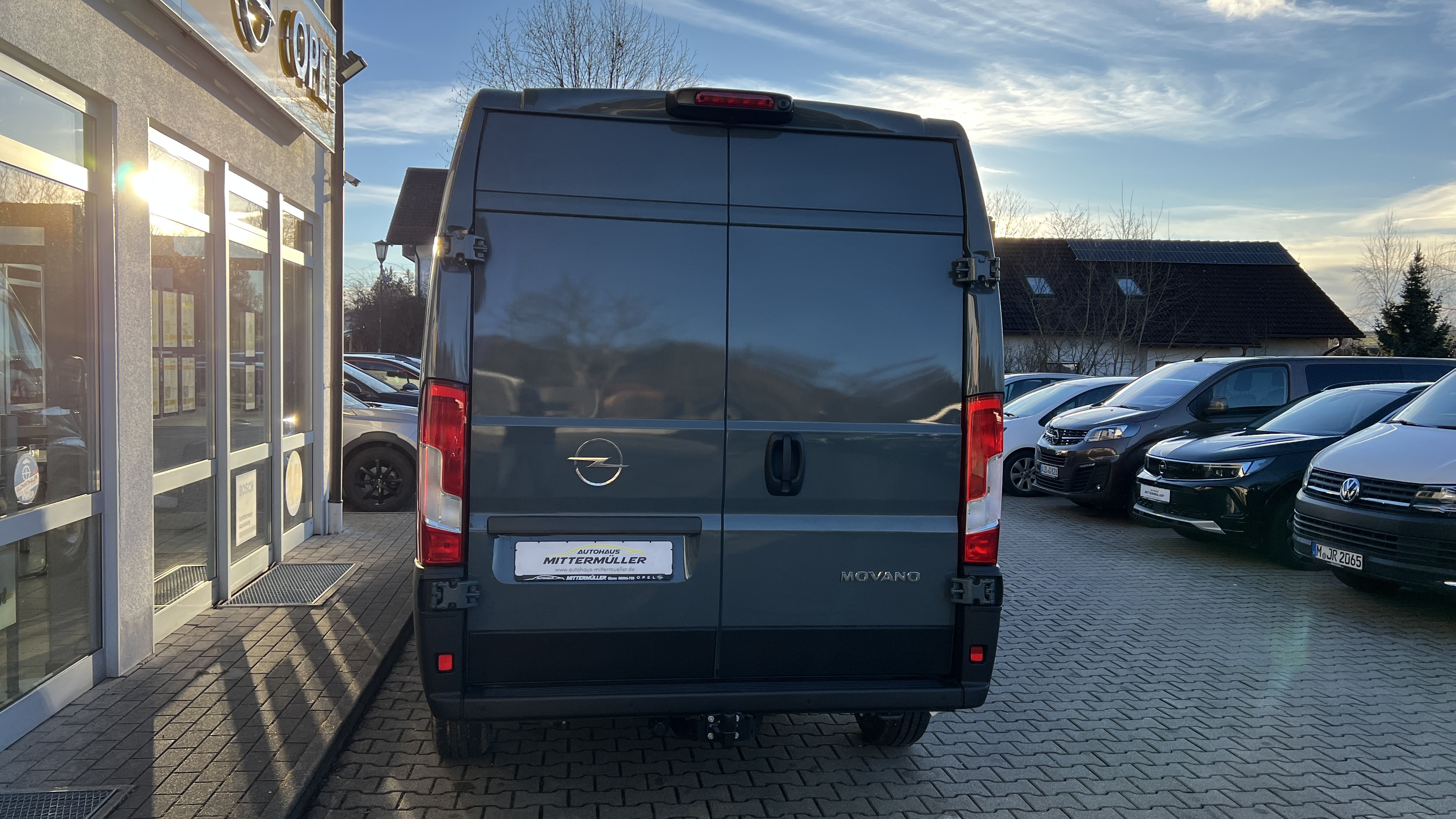 Opel Movano Cargo L3H2 mieten in Glonn – 3