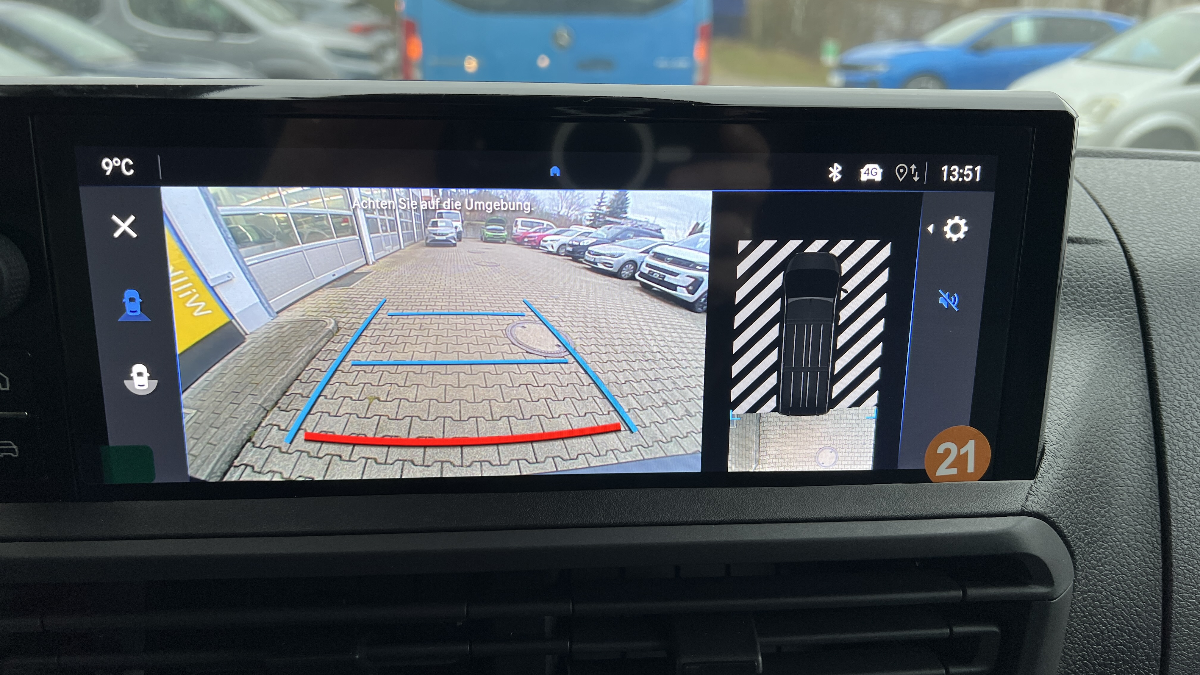 Opel Vivaro Combi L3 9 Sitzer mieten in Glonn – 5