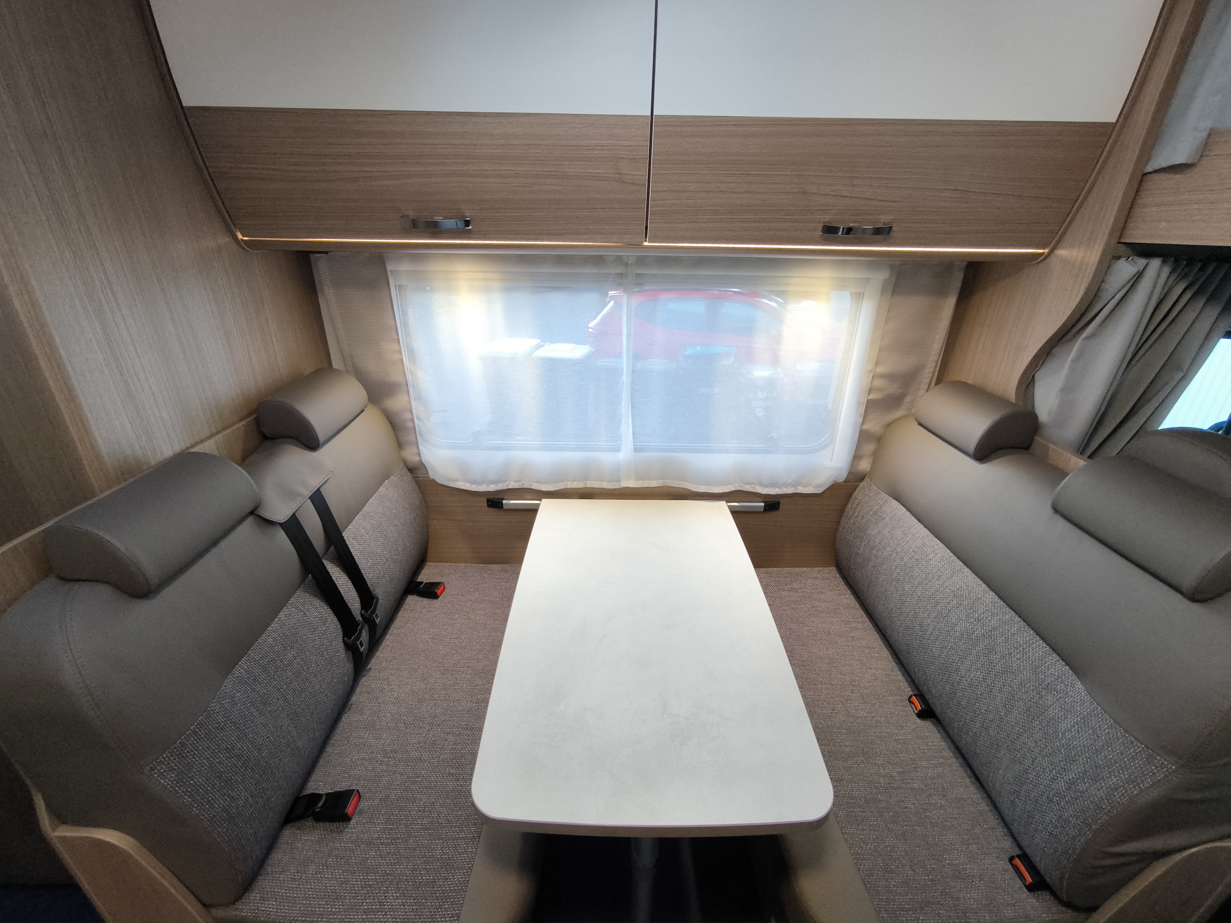 Wohnmobil CARADO A361 / Fiat Ducato mieten in Köln – 2019 – Thumbnail 15