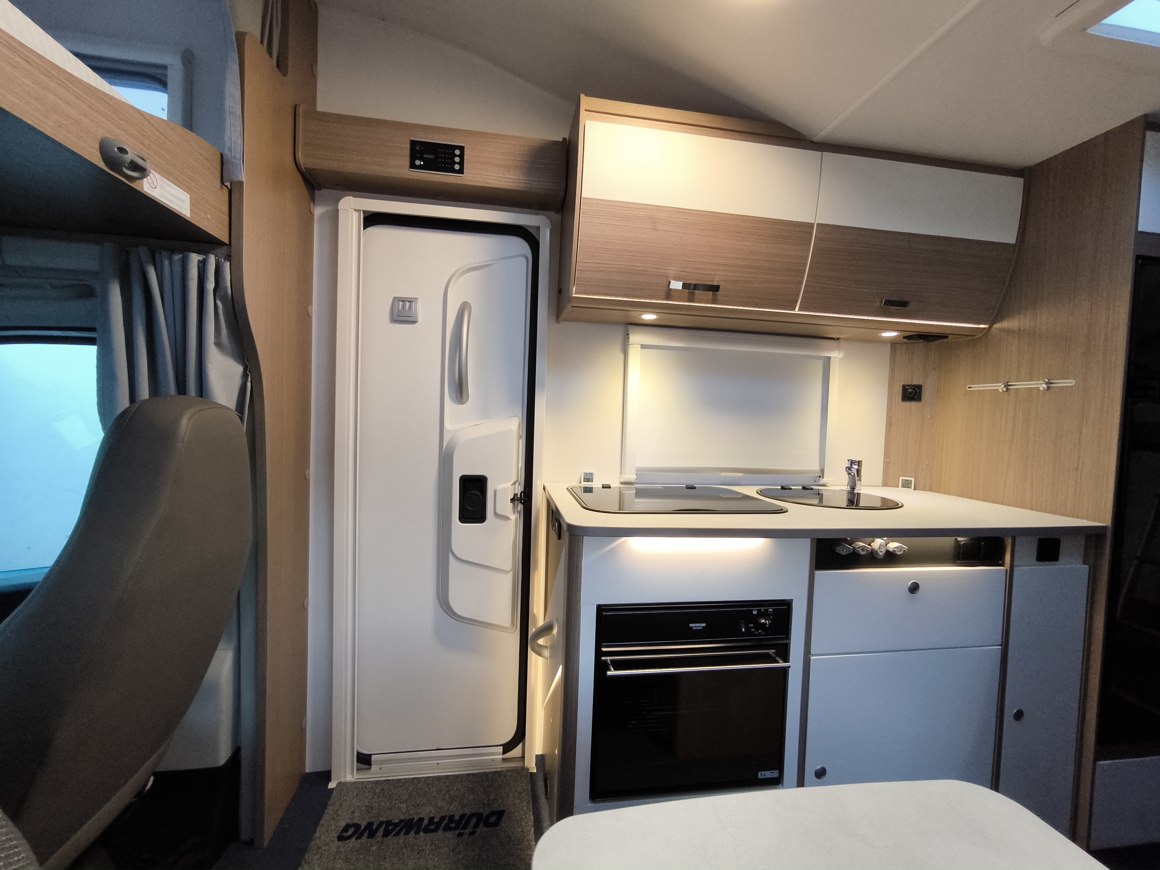 Wohnmobil CARADO A361 / Fiat Ducato mieten in Köln – 2019 – Thumbnail 13