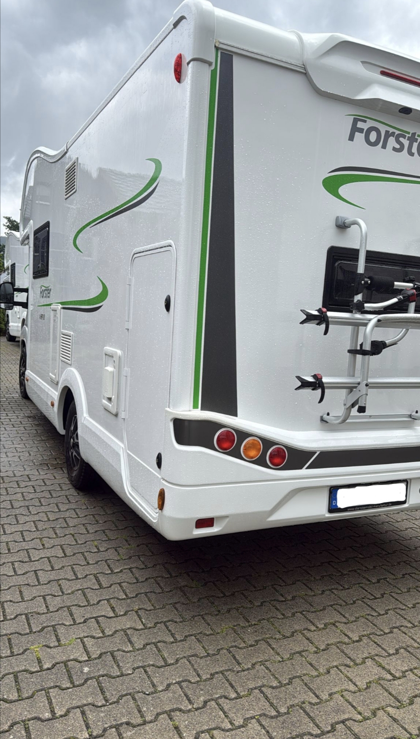 Wohnmobil Forster A699VB / 7 Gurtplätze mieten in Köln – 2024 – 4