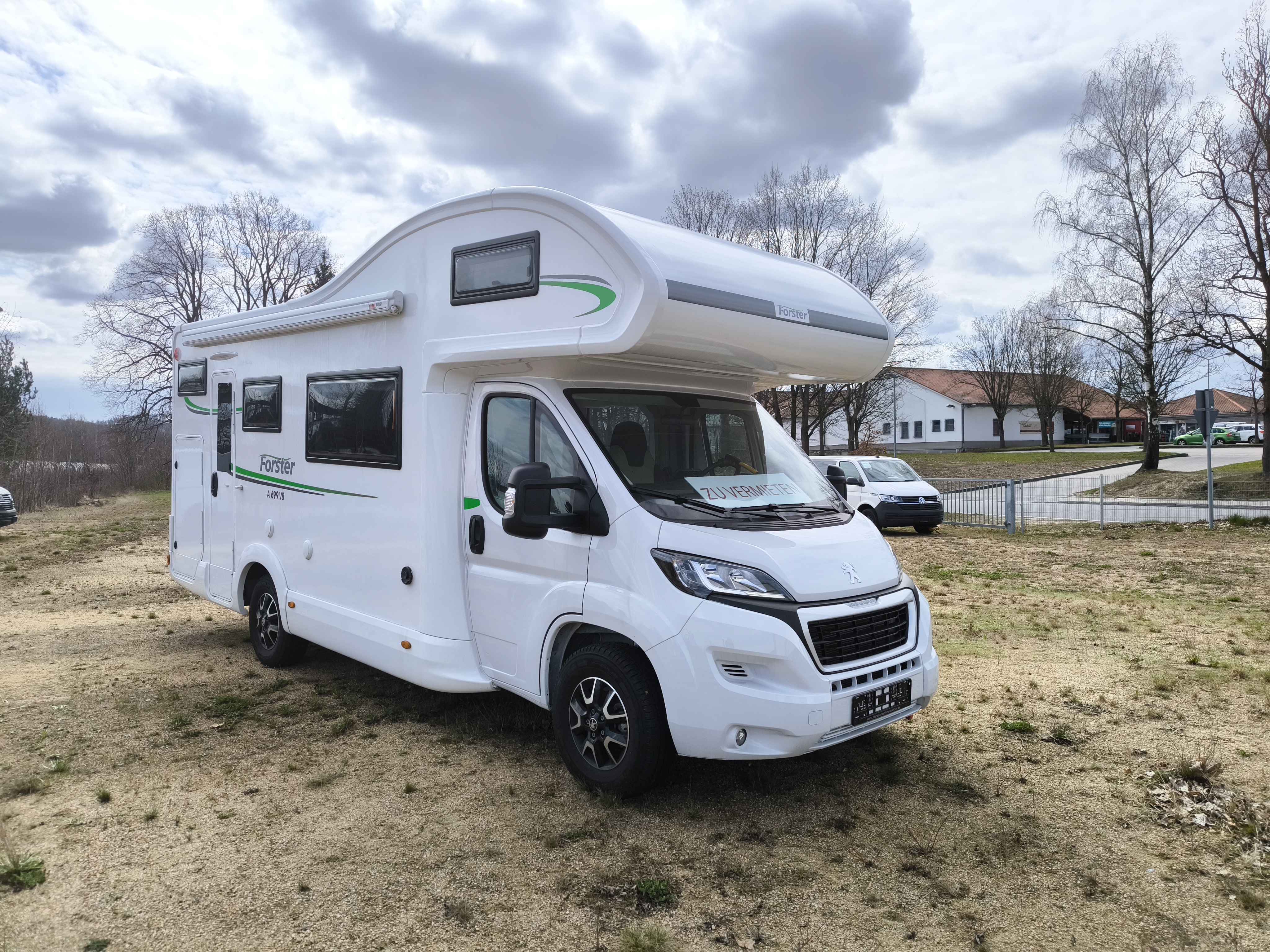 Wohnmobil Forster A699VB / 7 Gurtplätze mieten in Köln – 2024