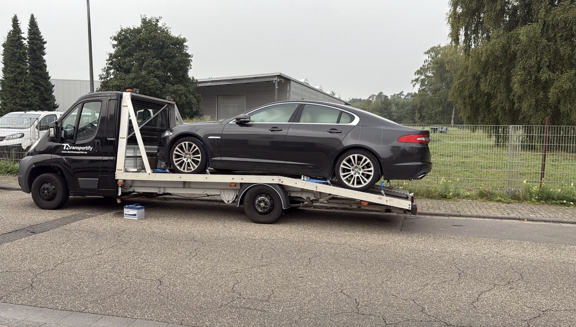 Autotransporter mieten mit PKW Führerschein mieten in Karlsruhe – Ohne Fahrer – Thumbnail 10
