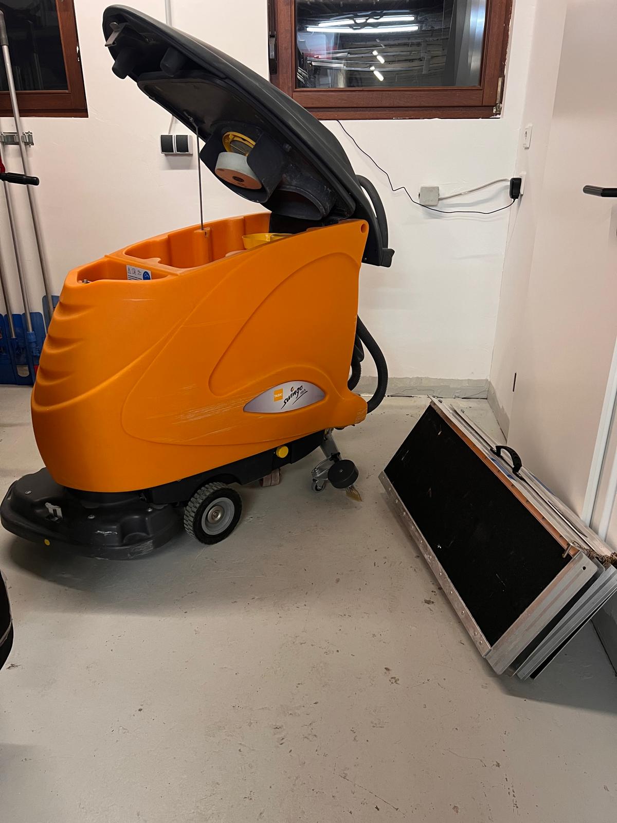 TASKI swingo 1255B Scheuersaugmaschine mieten mieten in Mühlhausen – 3