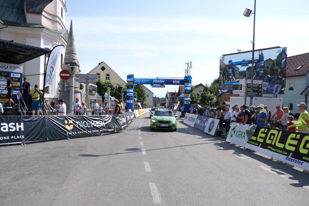 LED WALL TRAILER mieten in St. Georgen im Attergau – bis 25 m² – 4