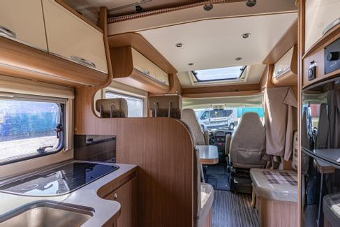 Caravan Free Living M 740 SL Wohnmobil mieten in Stralsund – Teilintegriert – Thumbnail 9